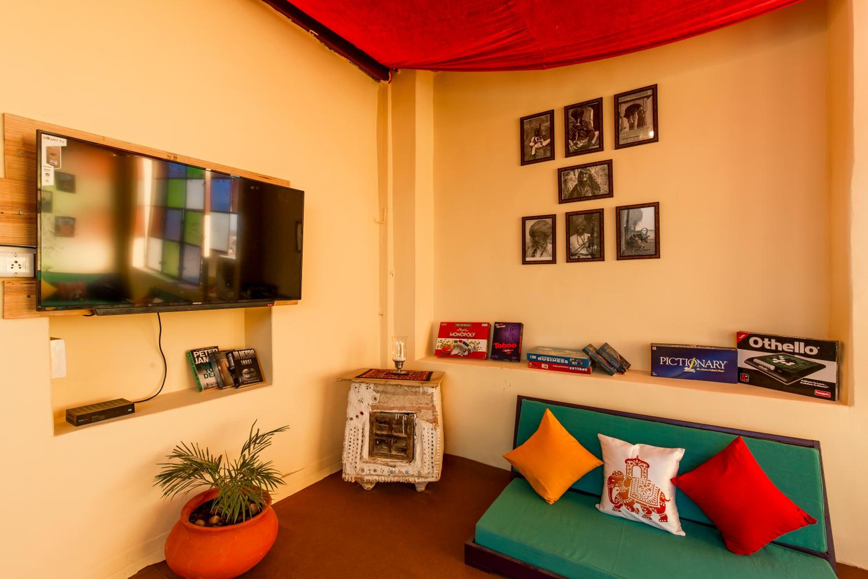 lounge