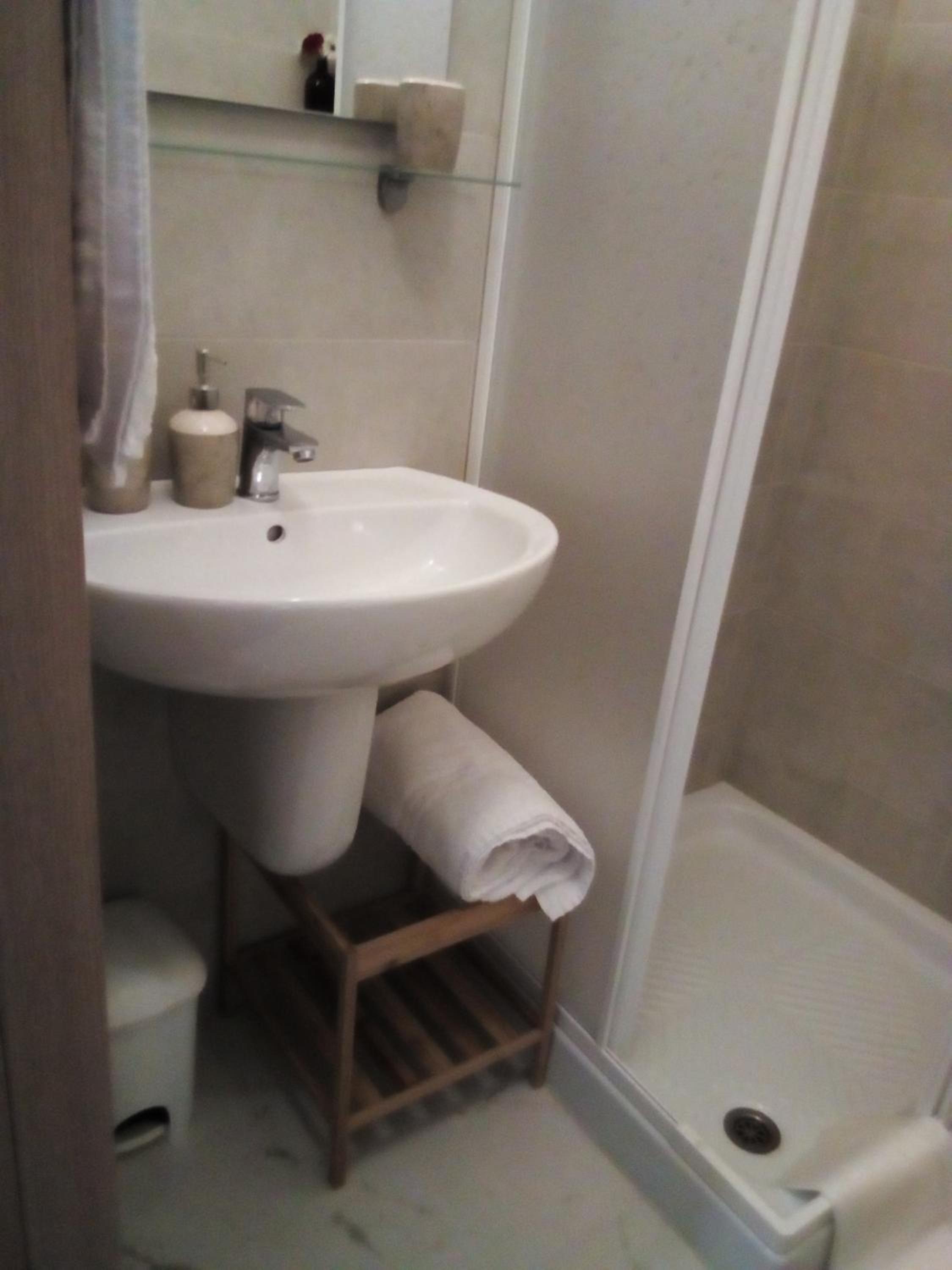 Photo 43