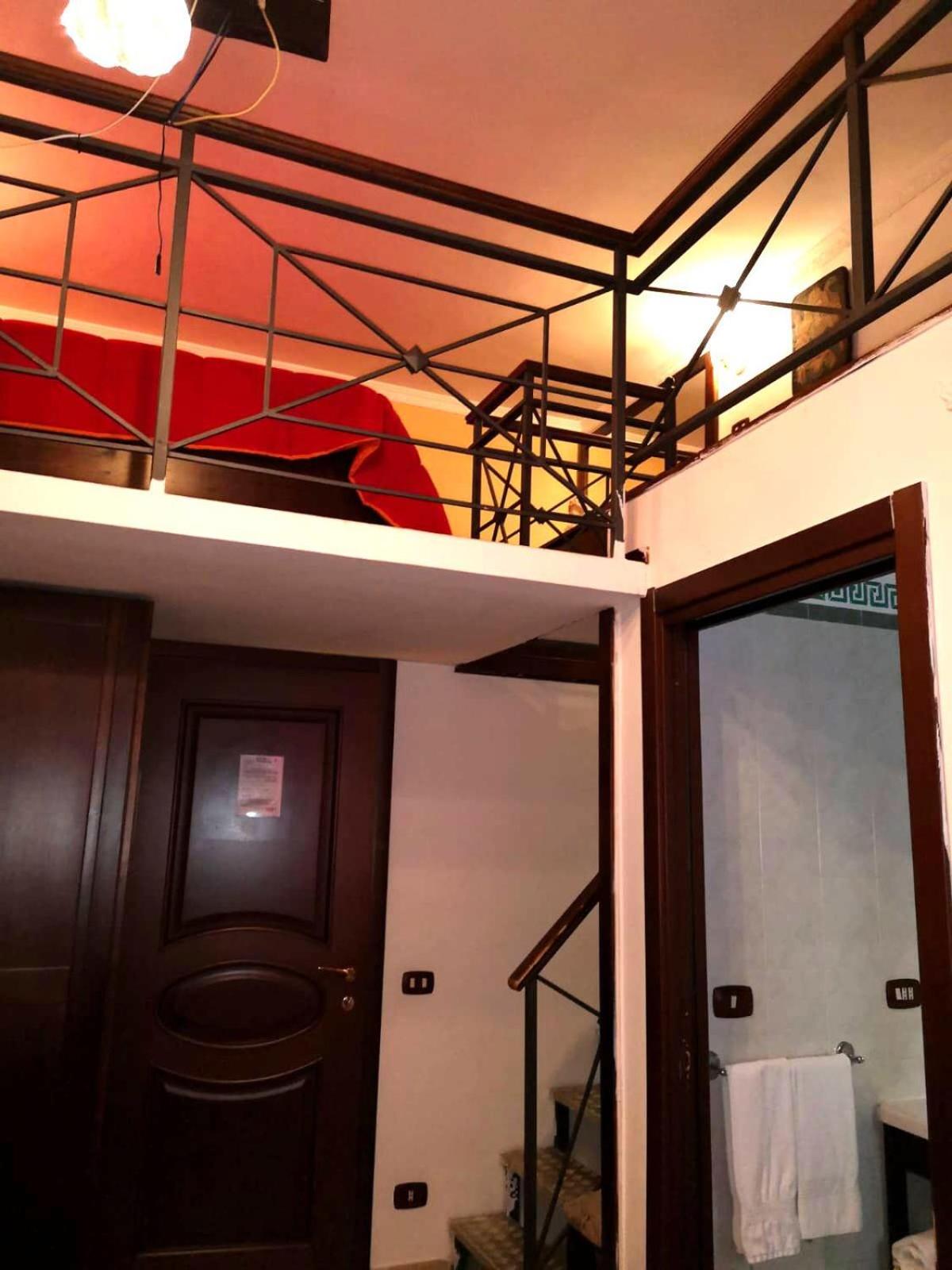 B&B Art Suite Principe Umberto