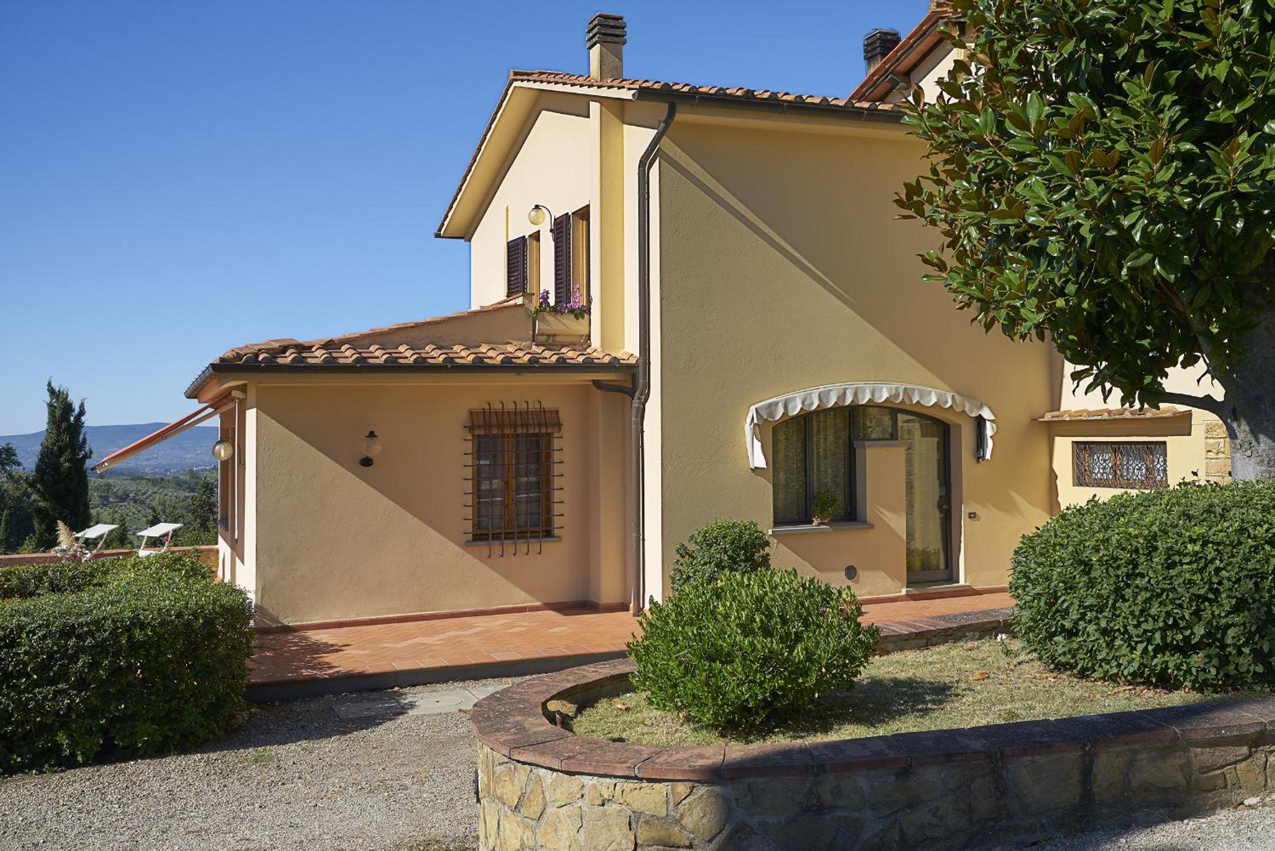 Villa Il Borraccio - Apartments Azalea and Begonia