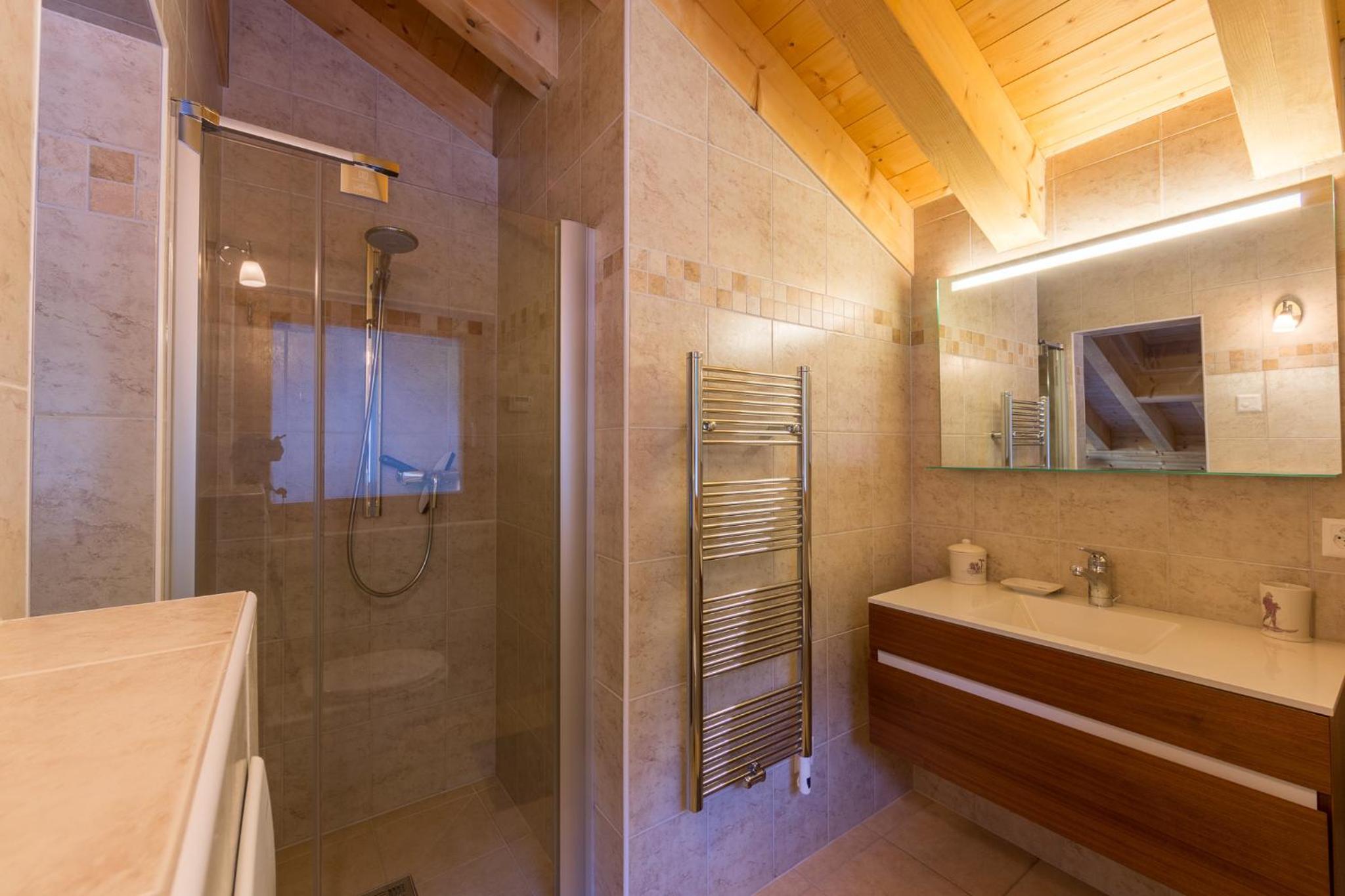 Chalet Asphodel view 5