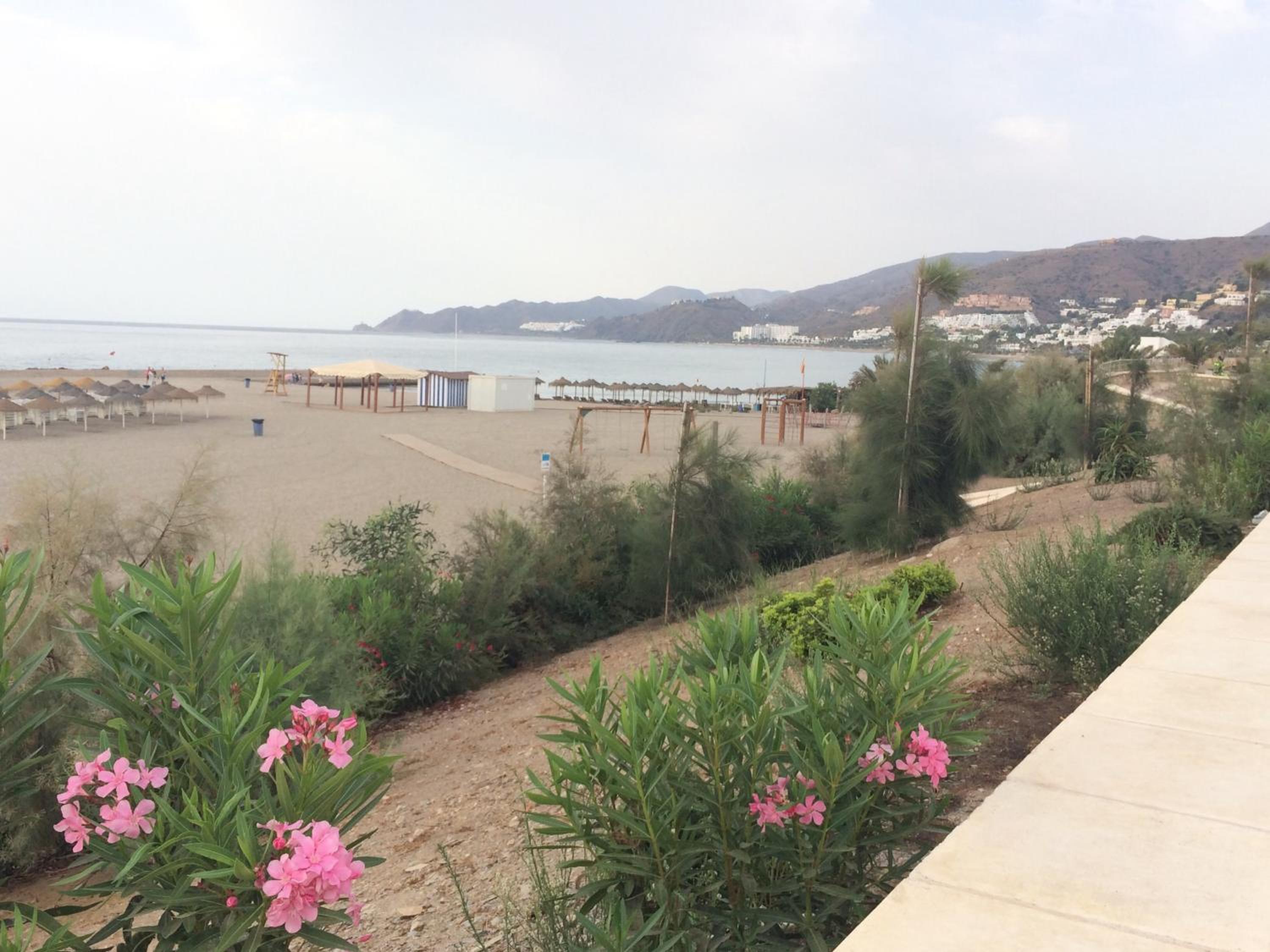 Maison Alriad - Alojamiento familiar tranquilo cerca del mar con jardín, porche y parking privado en el interior de la finca no apto para fiestas