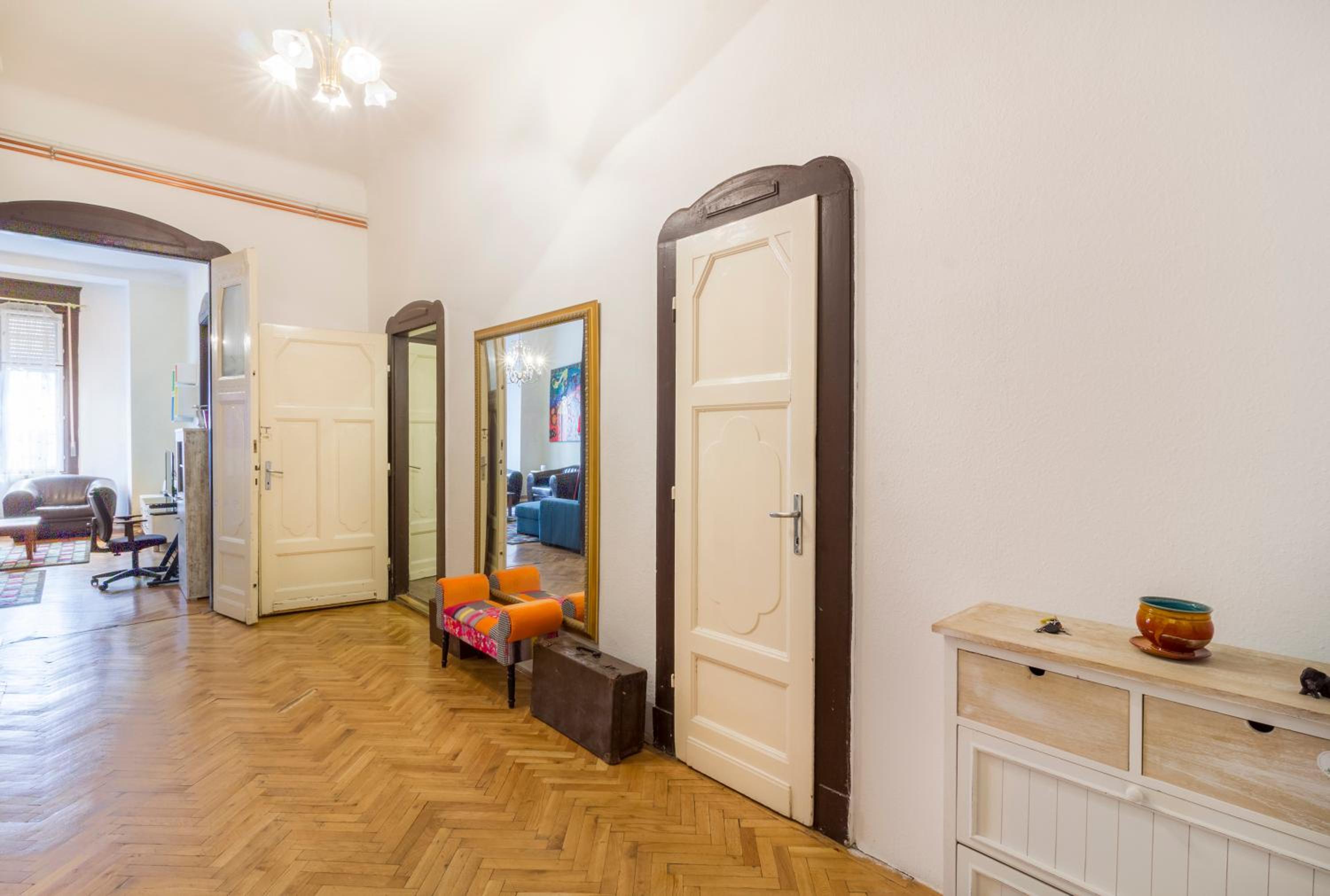 Bessara Apartment