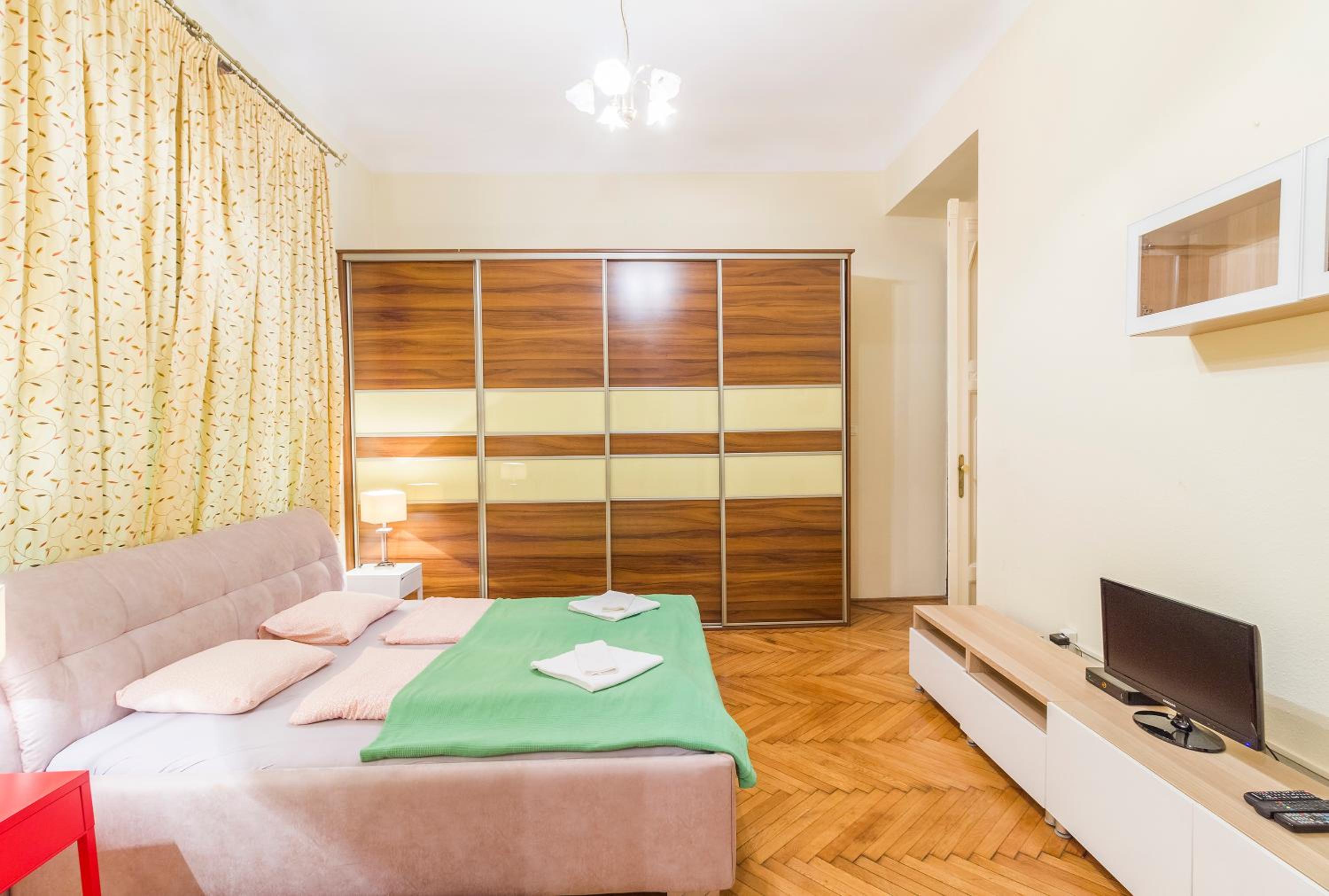 Bessara Apartment