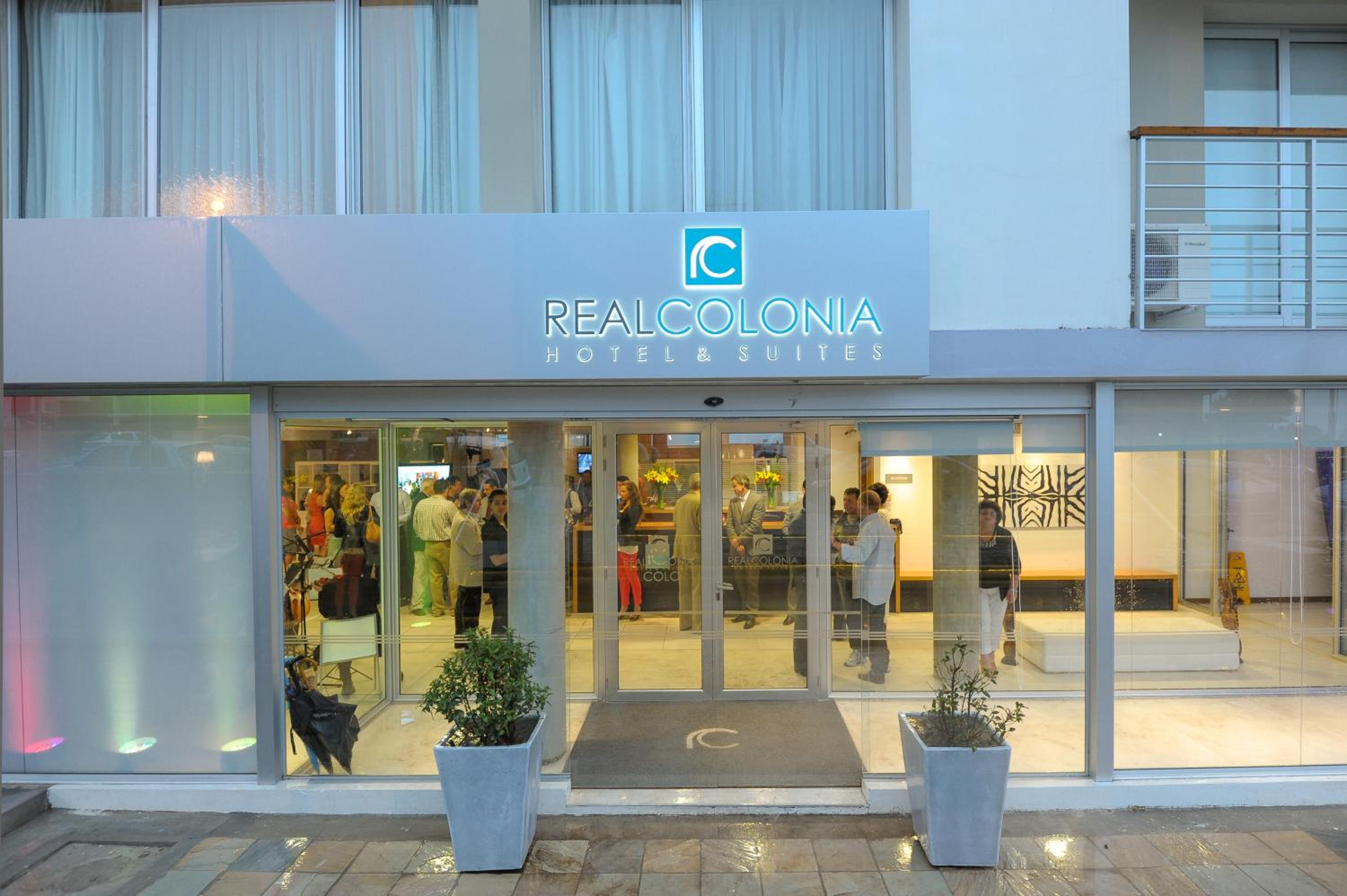 Real Colonia Hotel & Suites - Image 2