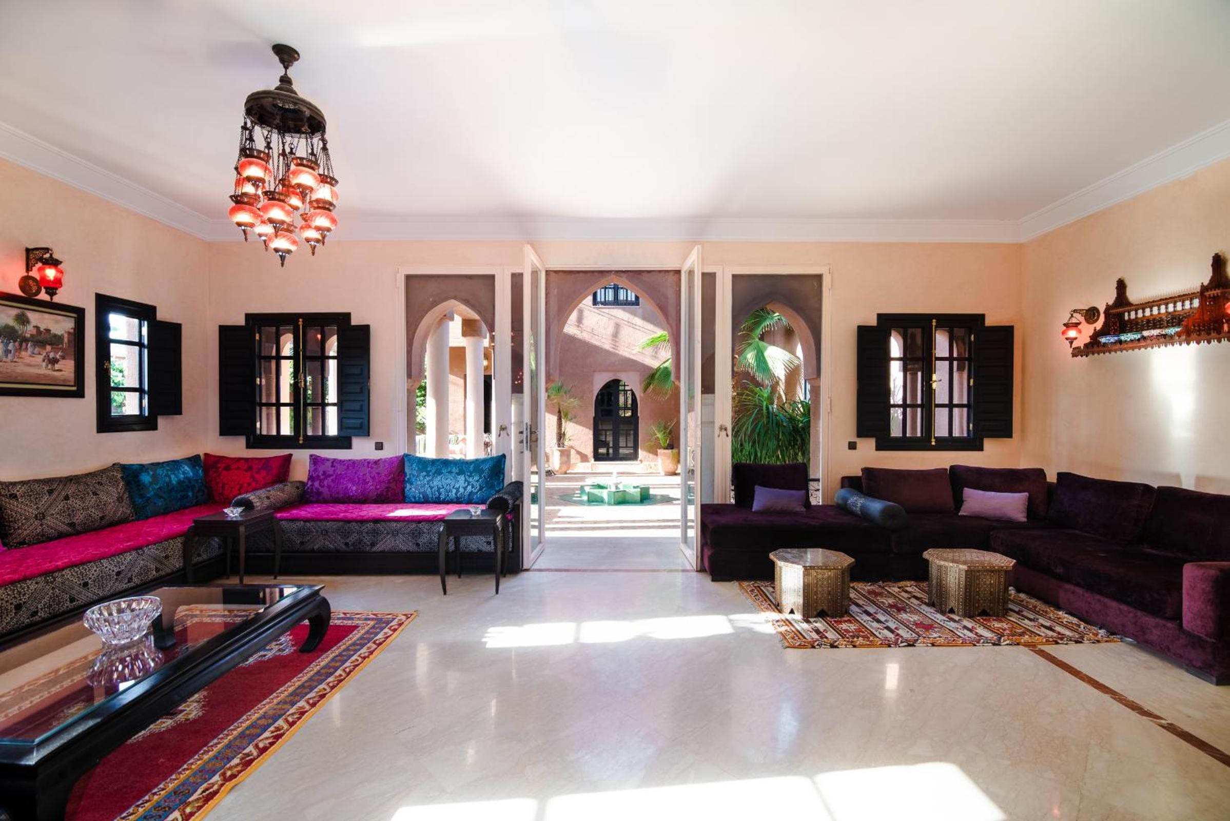 lounge