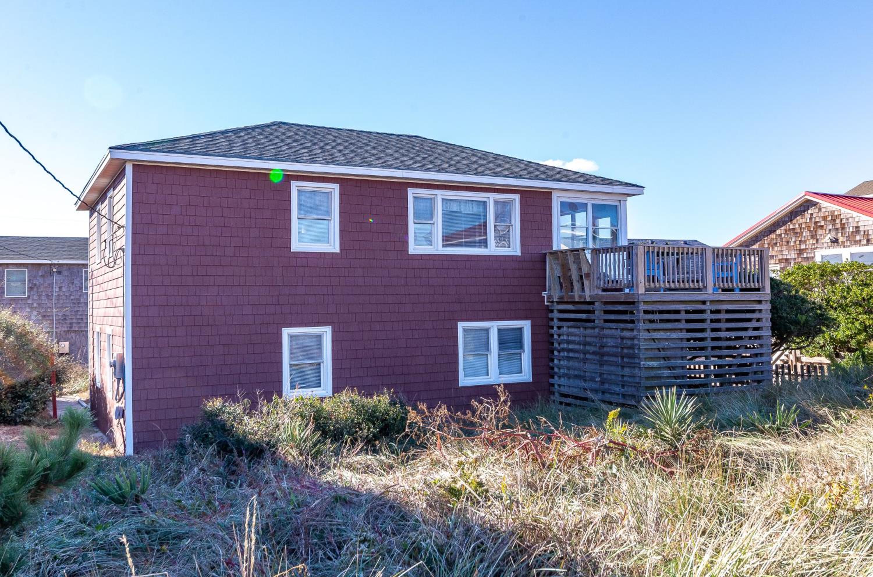 Williams - S Nags Head MP 19, 100 Ft to the Beach, Ocean View, 3 Bedrooms, Close to Pier