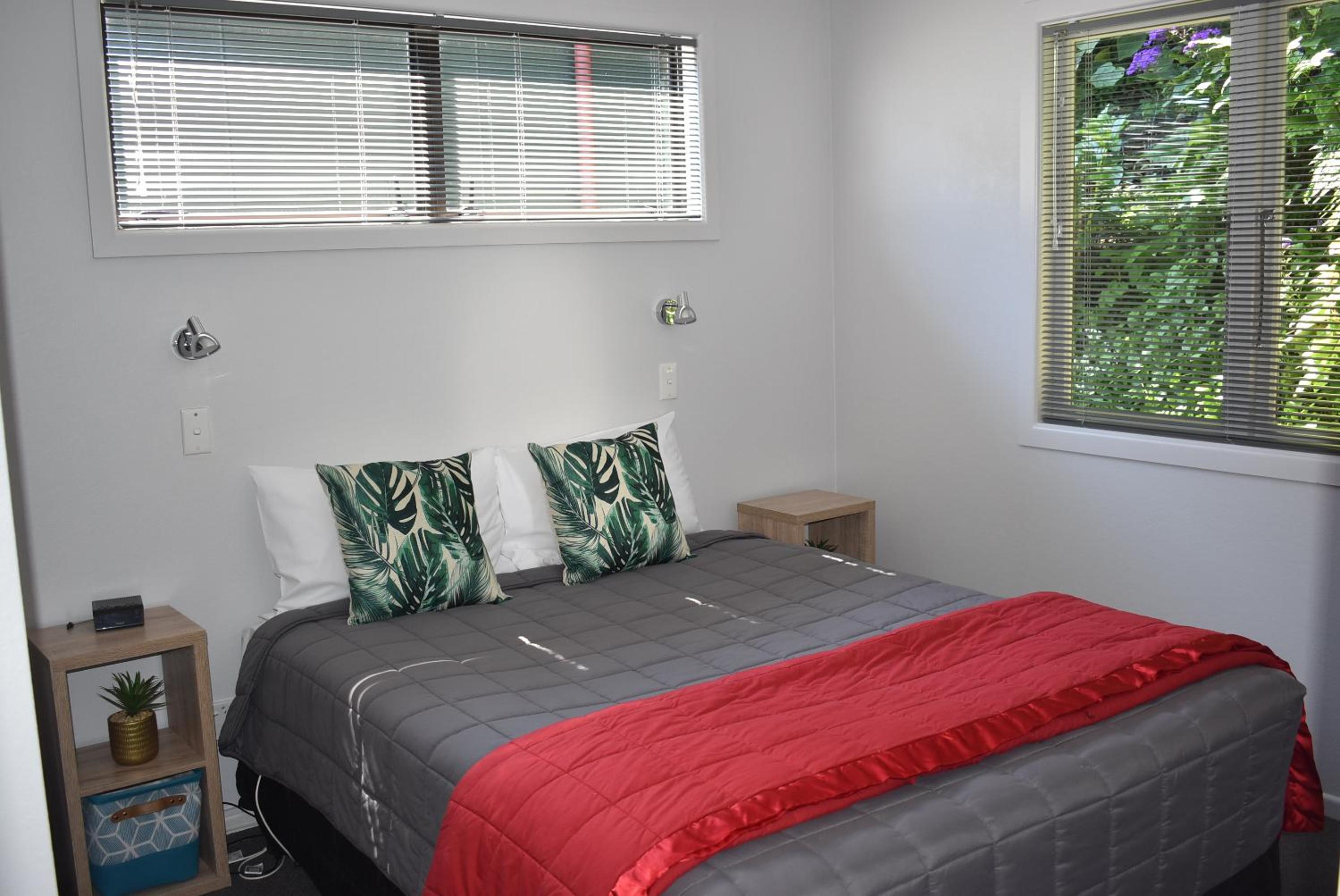 Coastal Motor Lodge