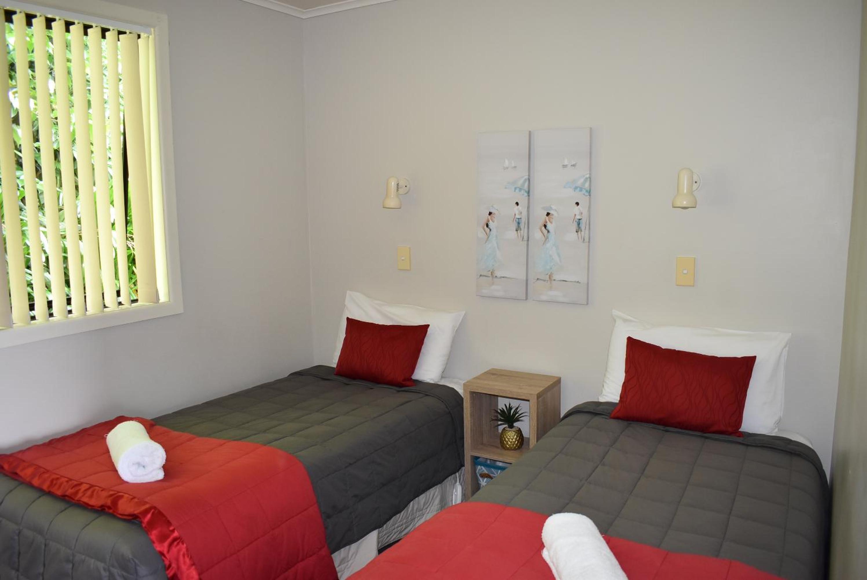 Coastal Motor Lodge