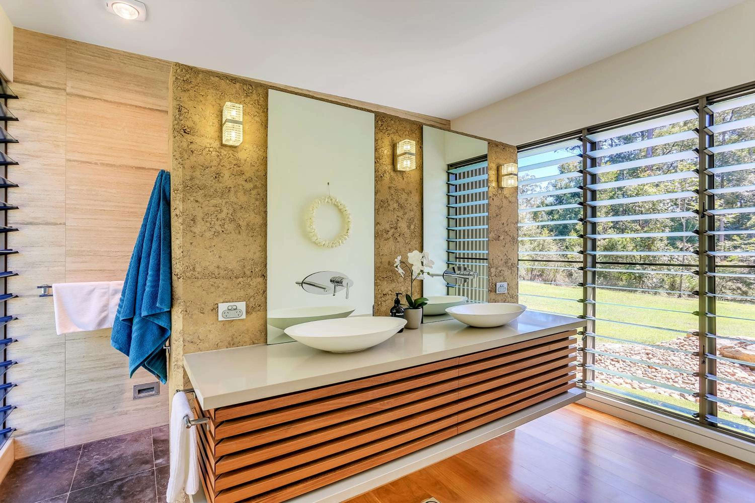 Calanthe Acreage - Doonan