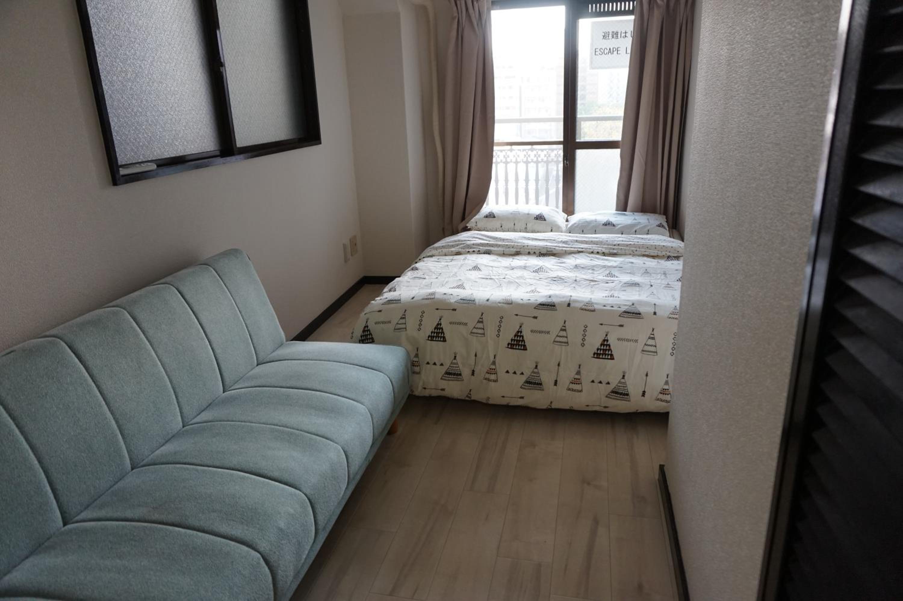Photo 11