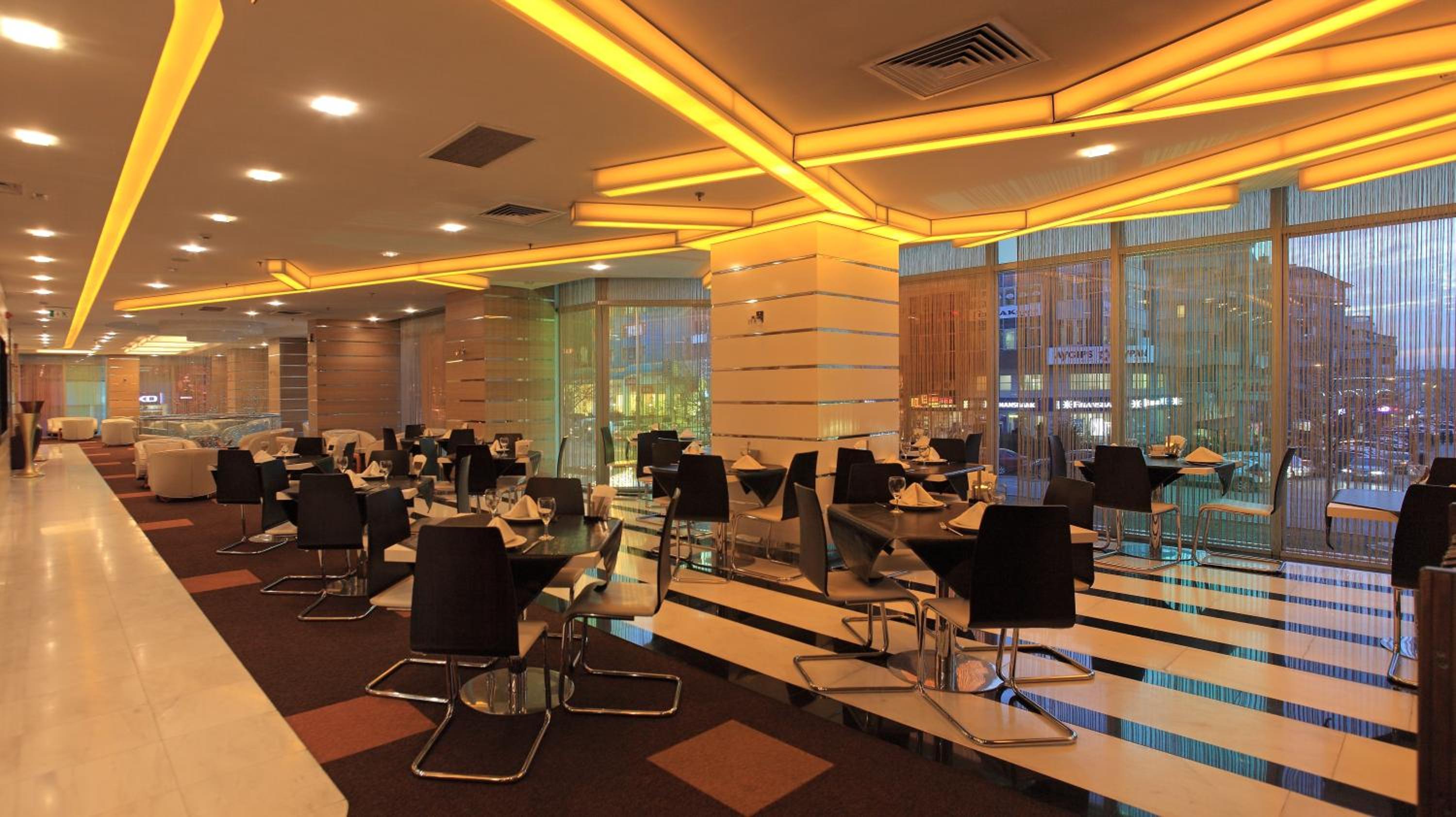 City Hotel Ankara - Image 30