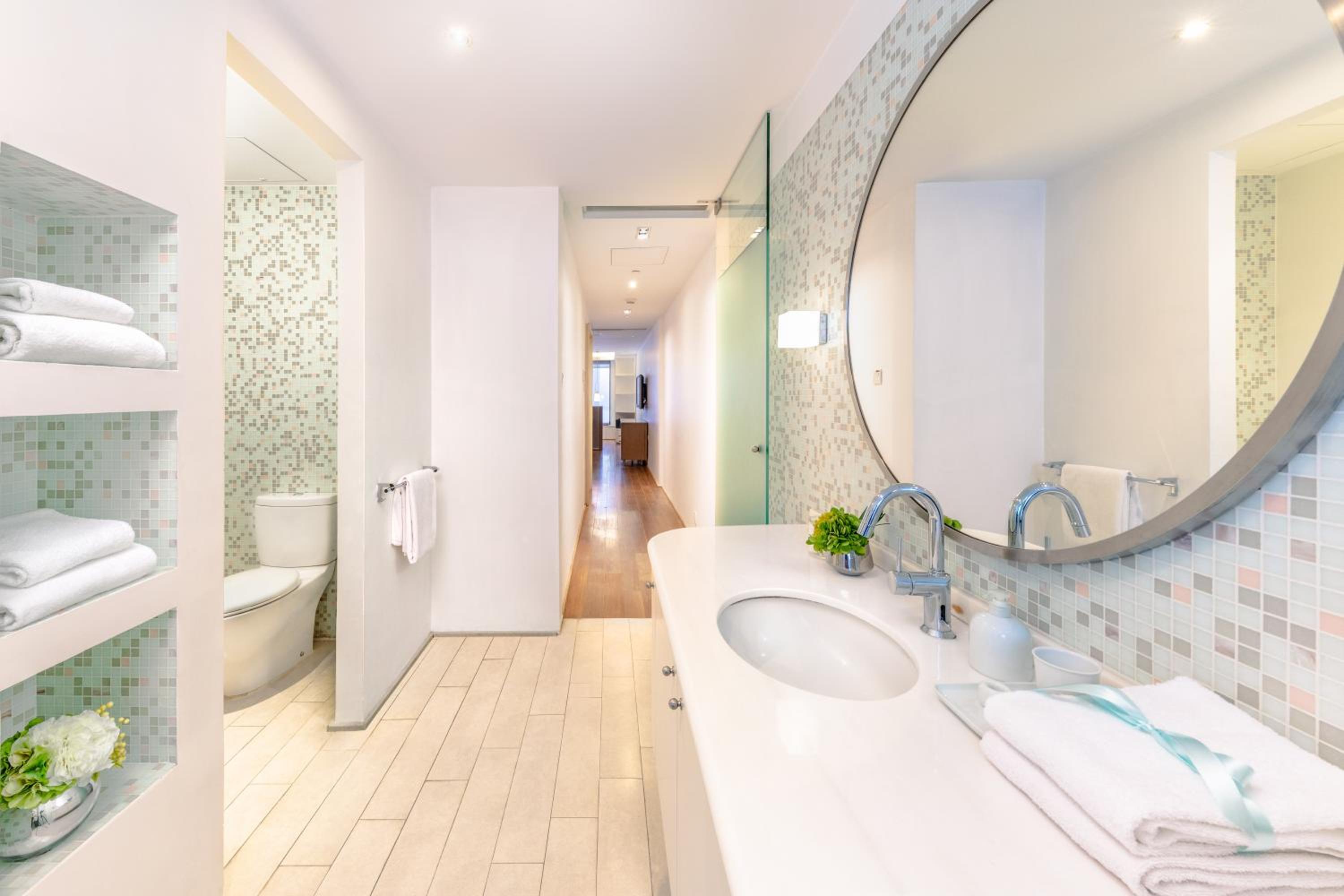 The Connaught - Image 2