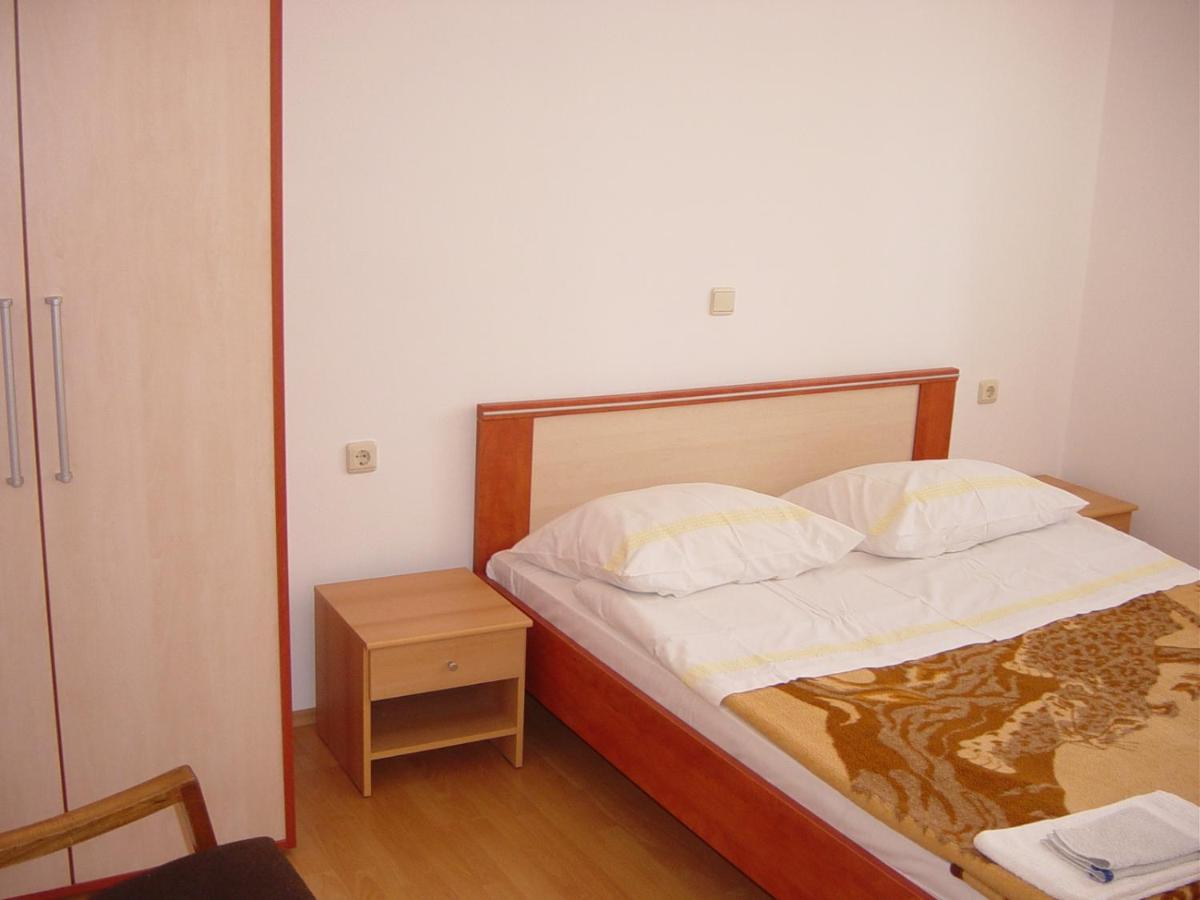 Photo 37