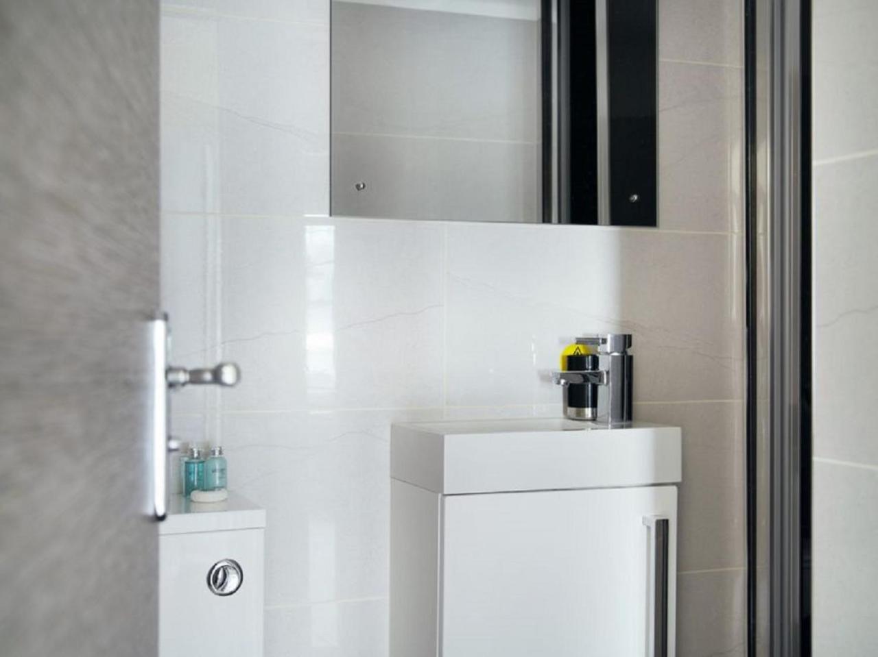 Harrogate Lifestyle Apartments Ltd