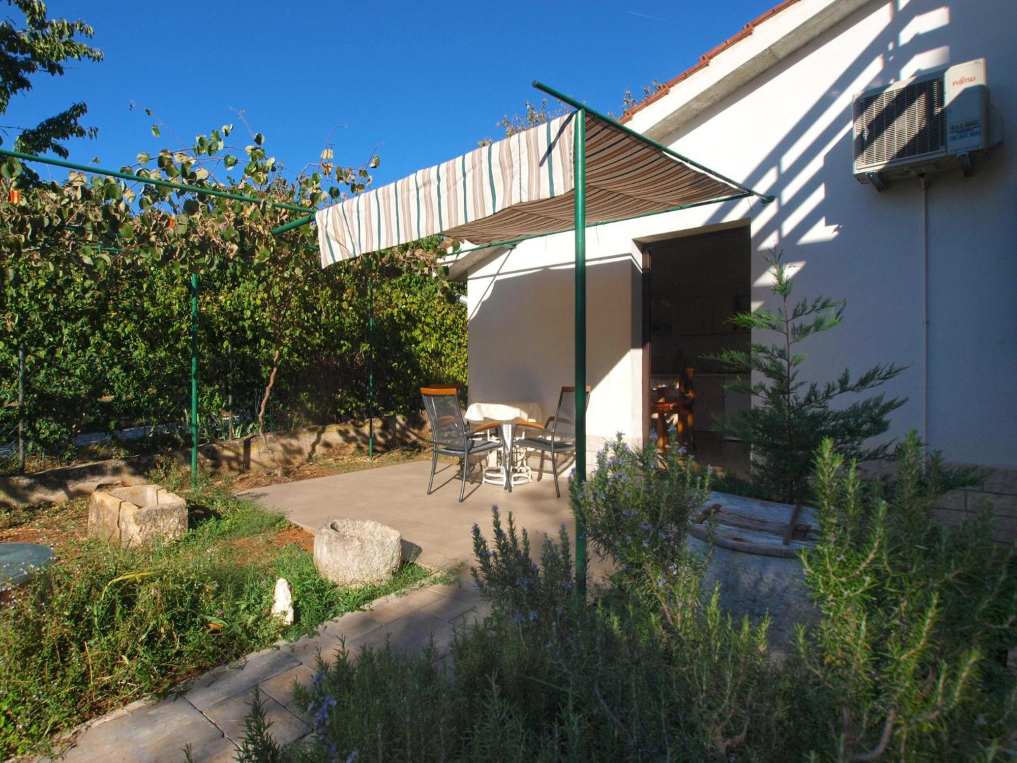 Photo 23