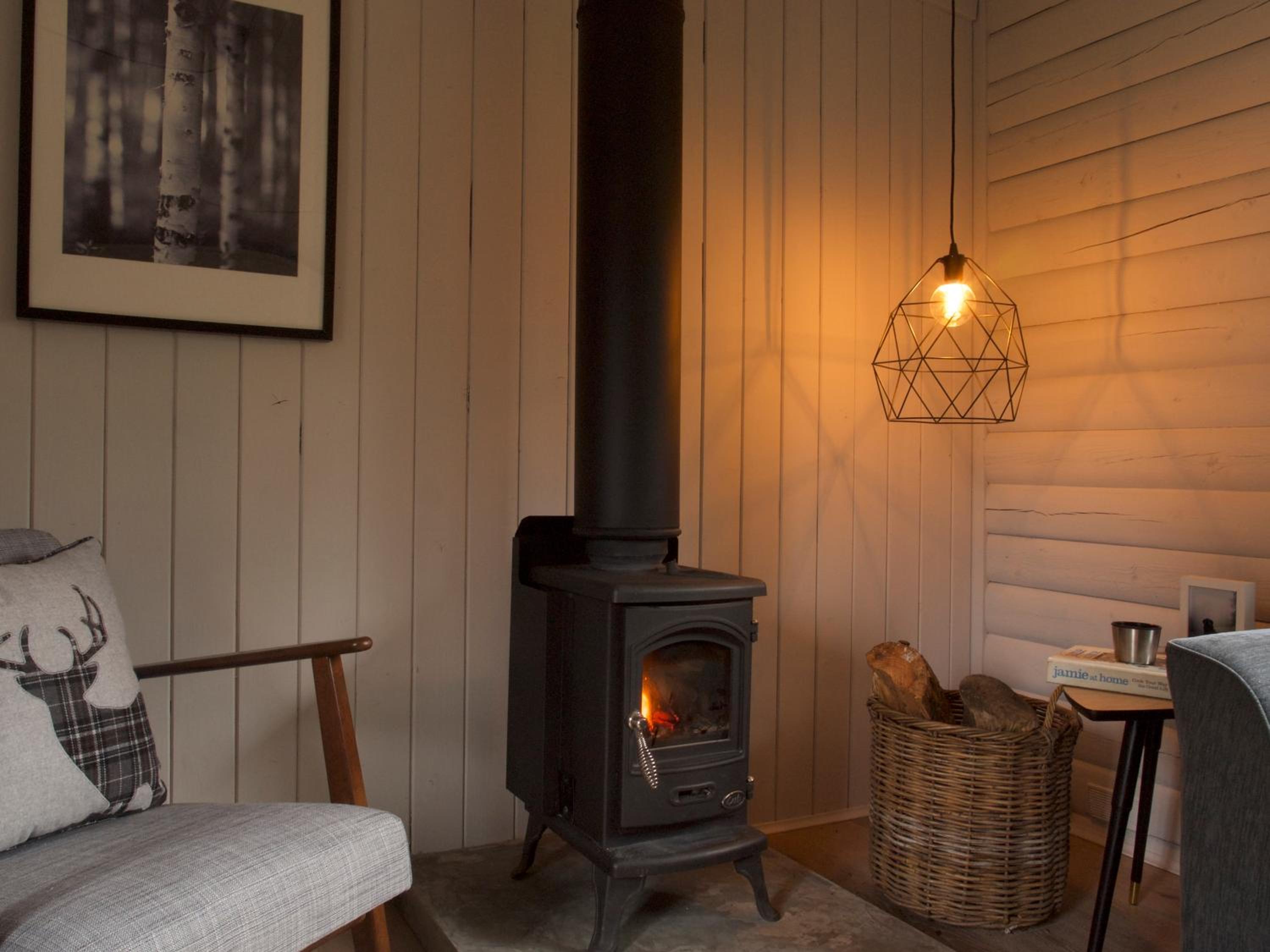 Woodside Logcabin Ardoch Lodge view 5