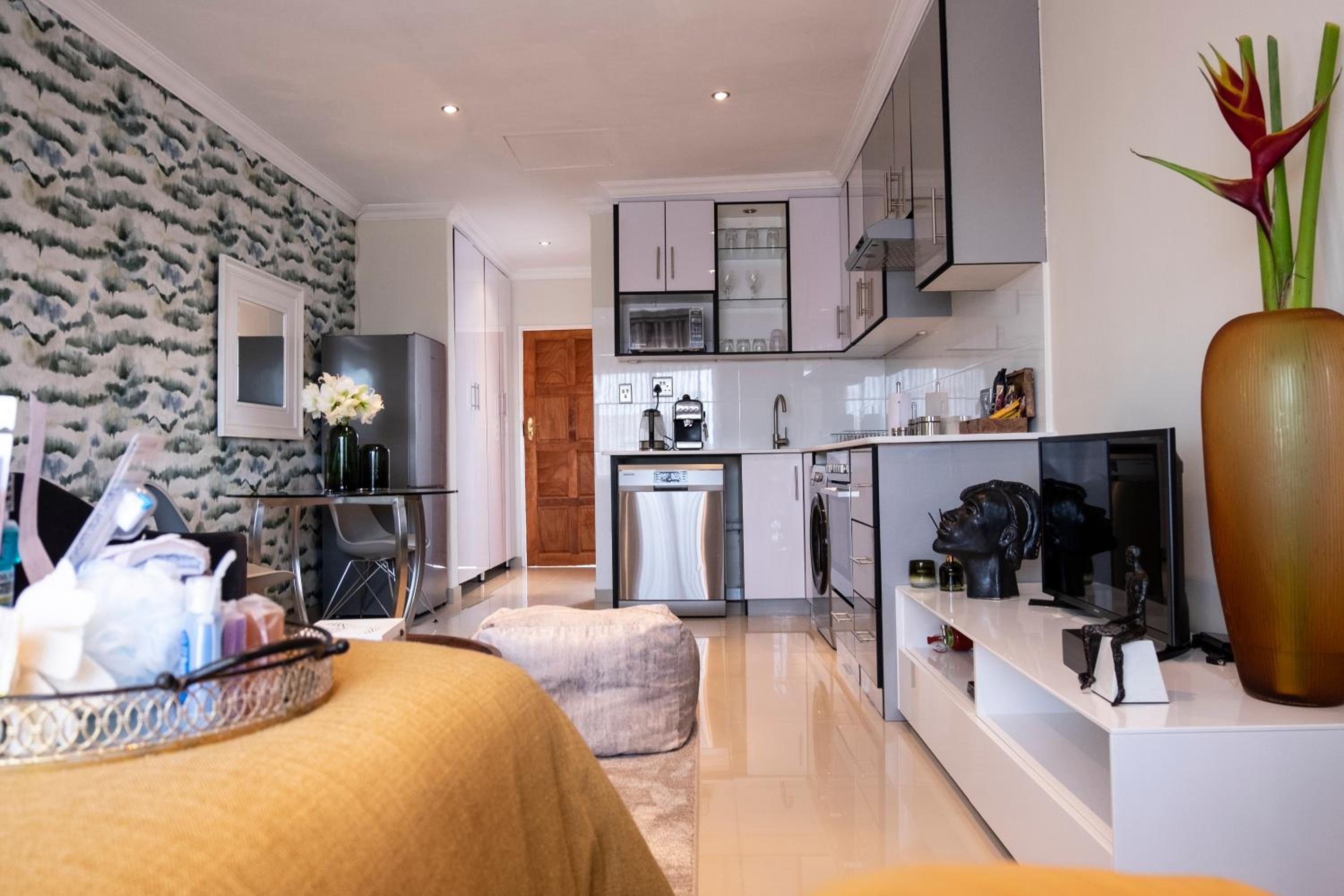 The Wilcrest Apartment
