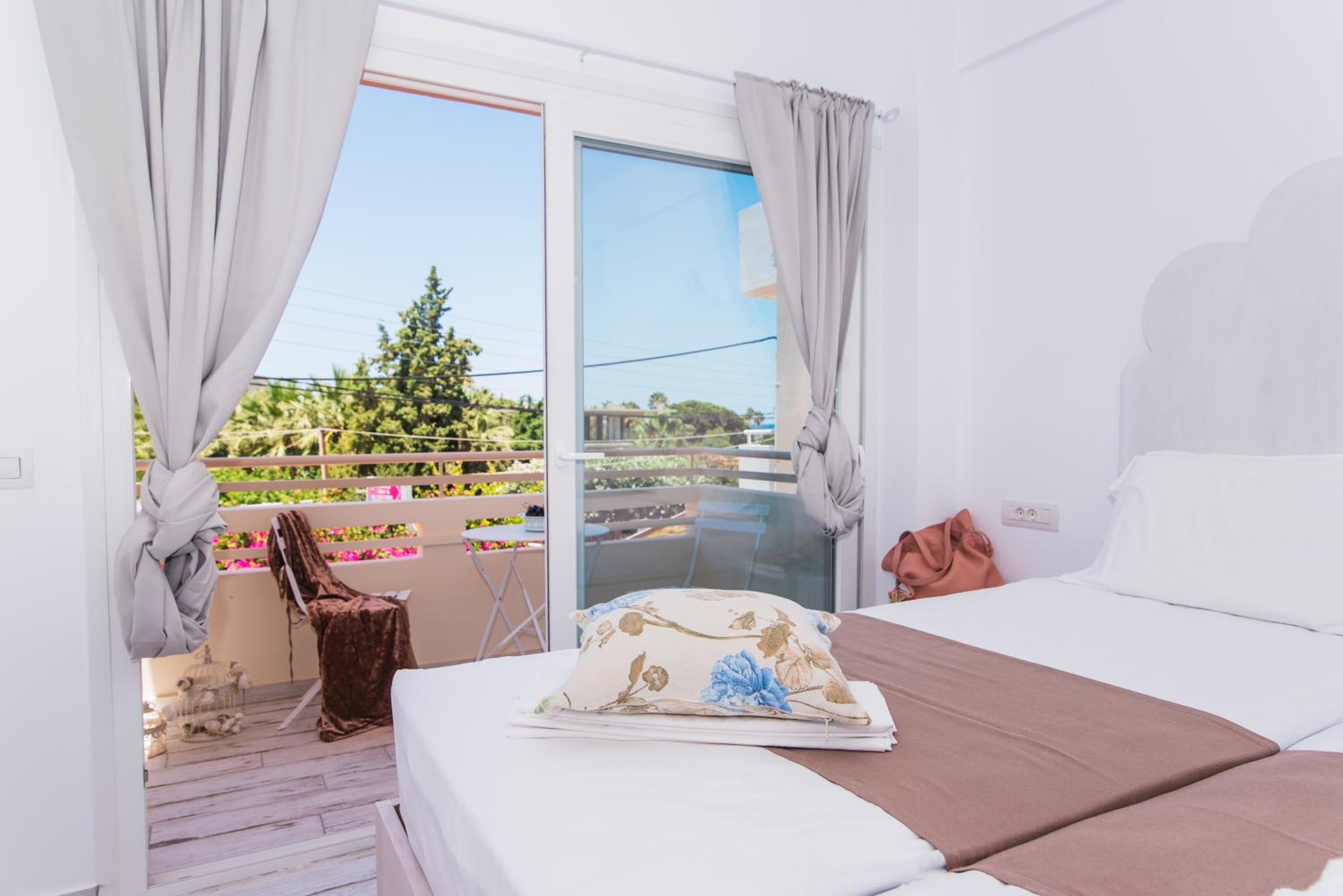 Stella Maria Hotel & Suites