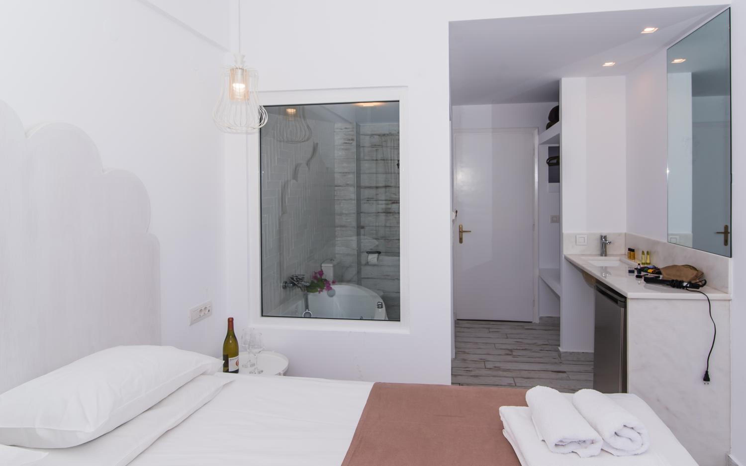 Stella Maria Hotel & Suites