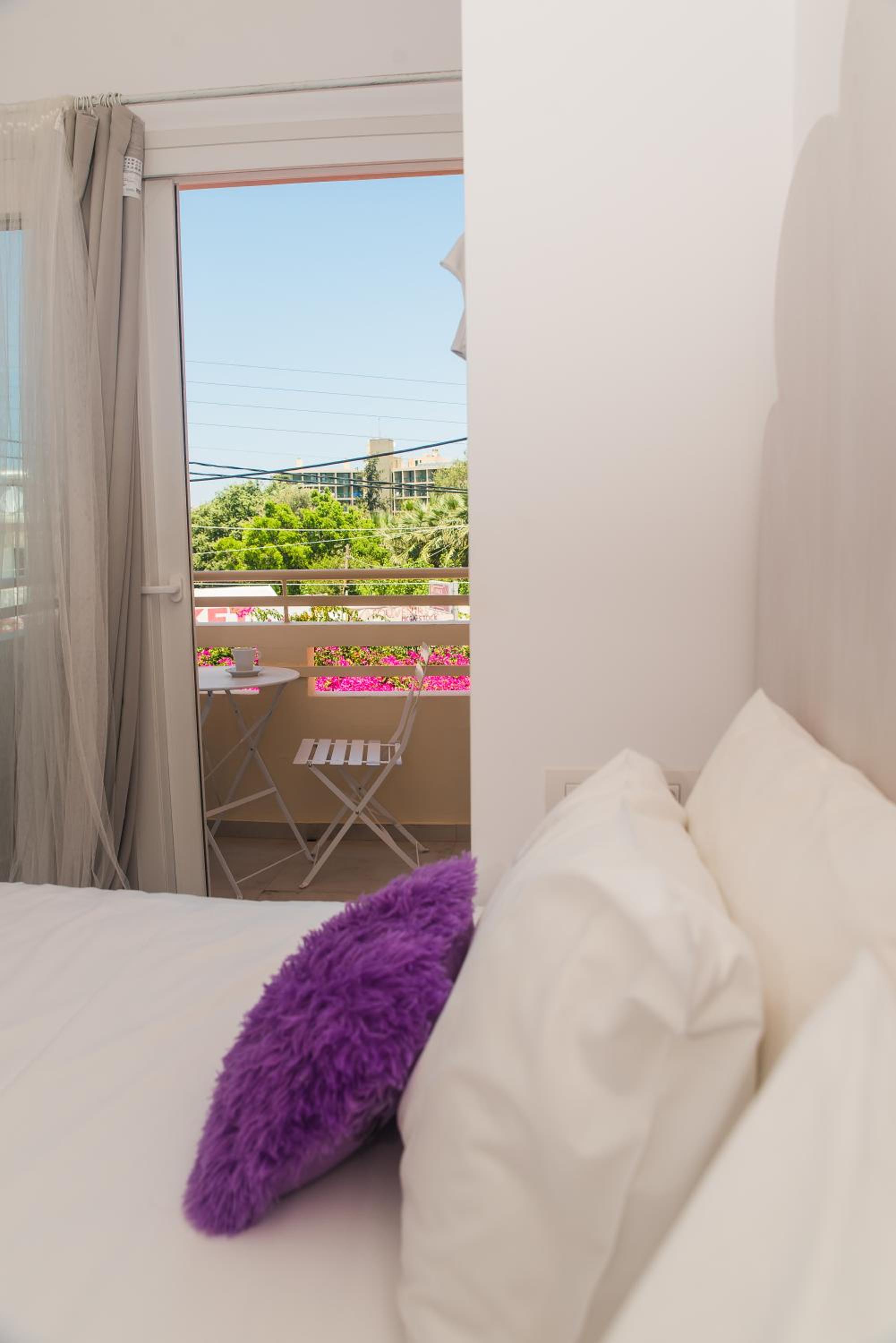 Stella Maria Hotel & Suites