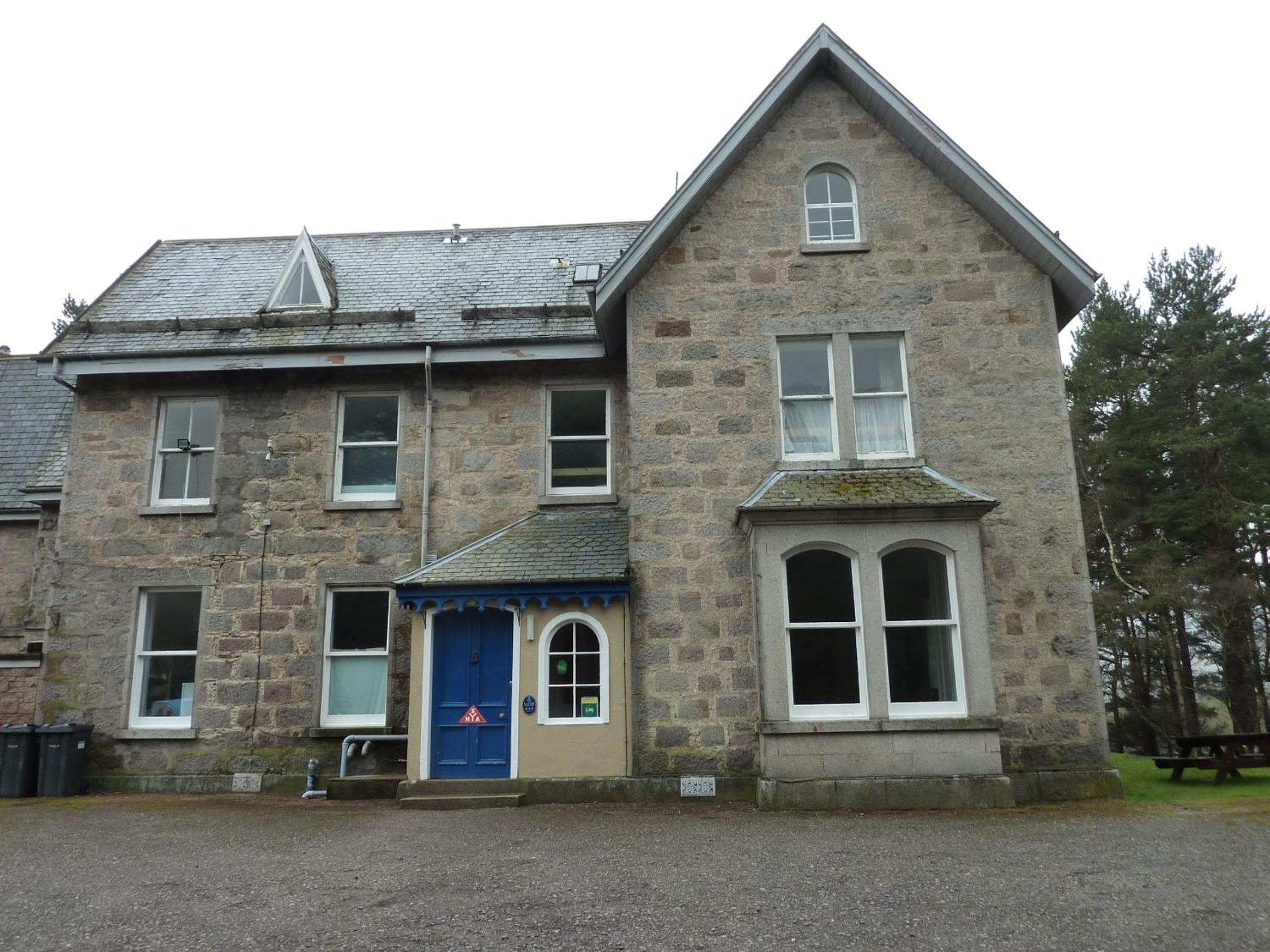 Braemar Youth Hostel view 3