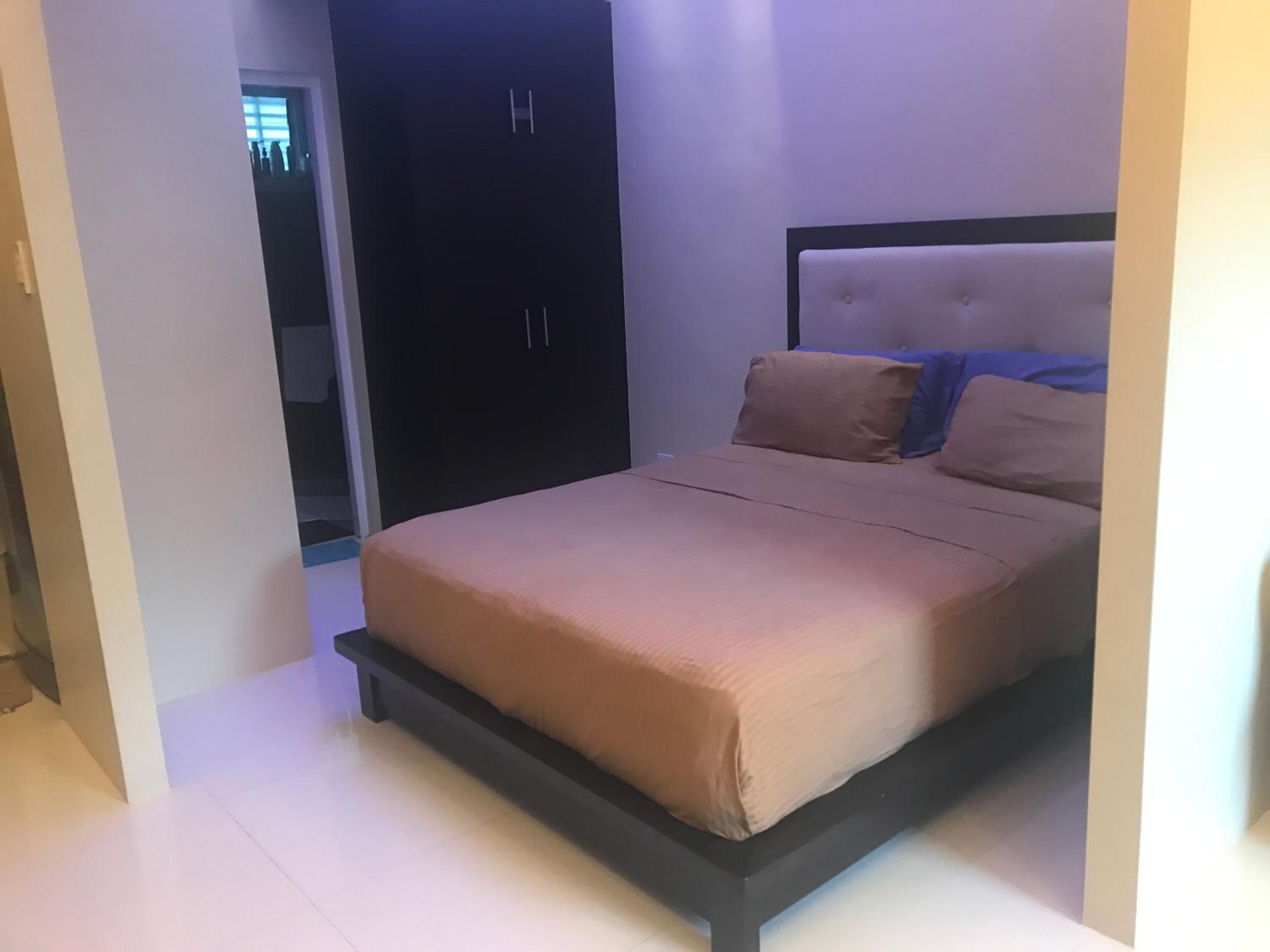 Creys condo at Pico de Loro Cove