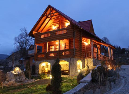 Медовий view 4