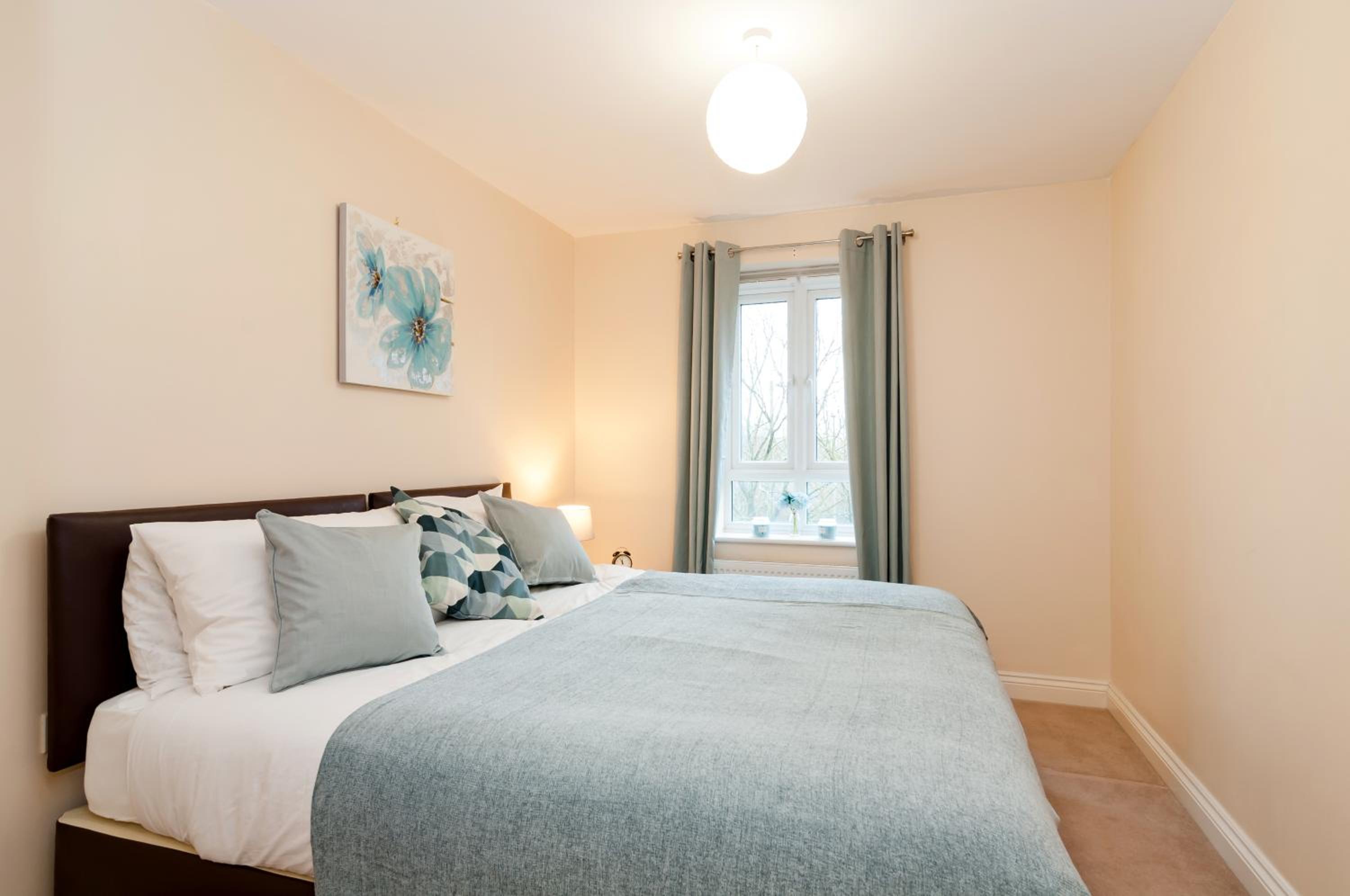 Basingstoke Vacations - Central 2 bedroom apartment - Property Image 14