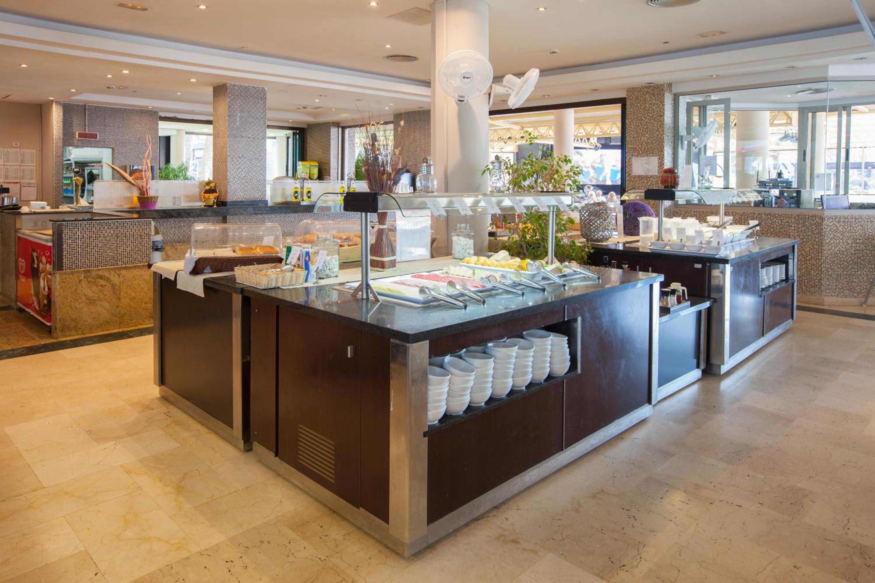 Grupotel Las Pitas