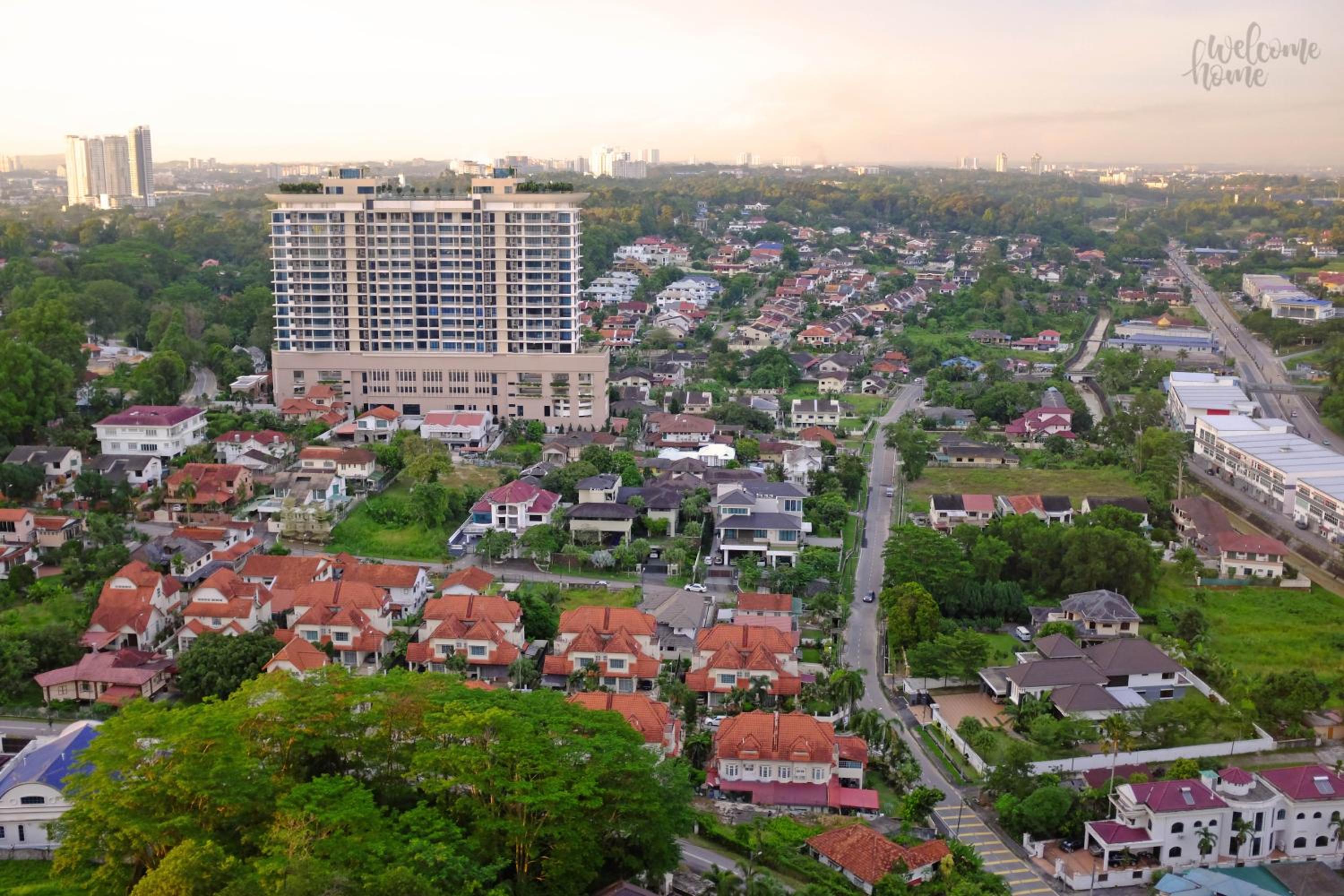 Paragon Residences Straits View Homestay by WELCOME HOME