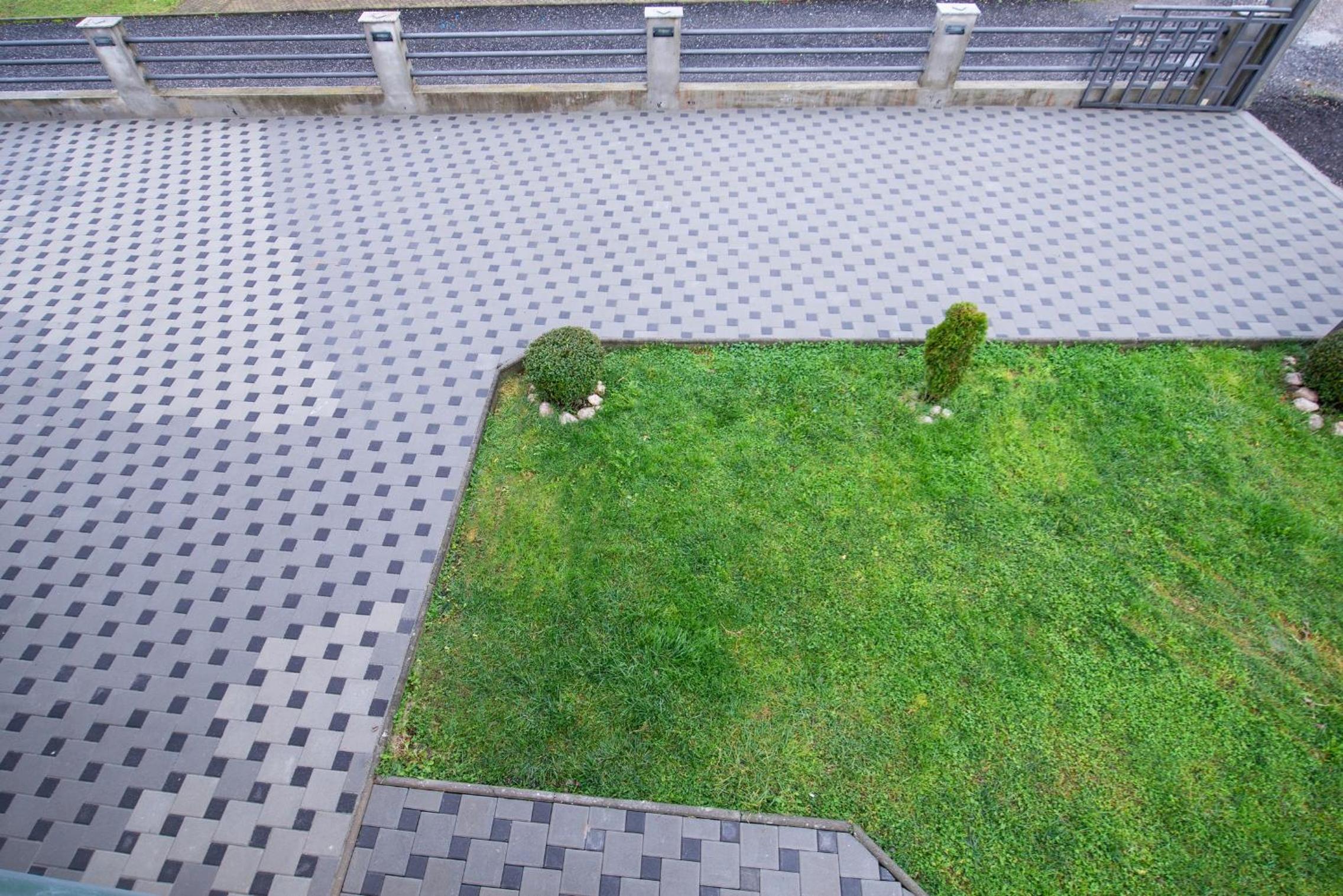 Photo 44