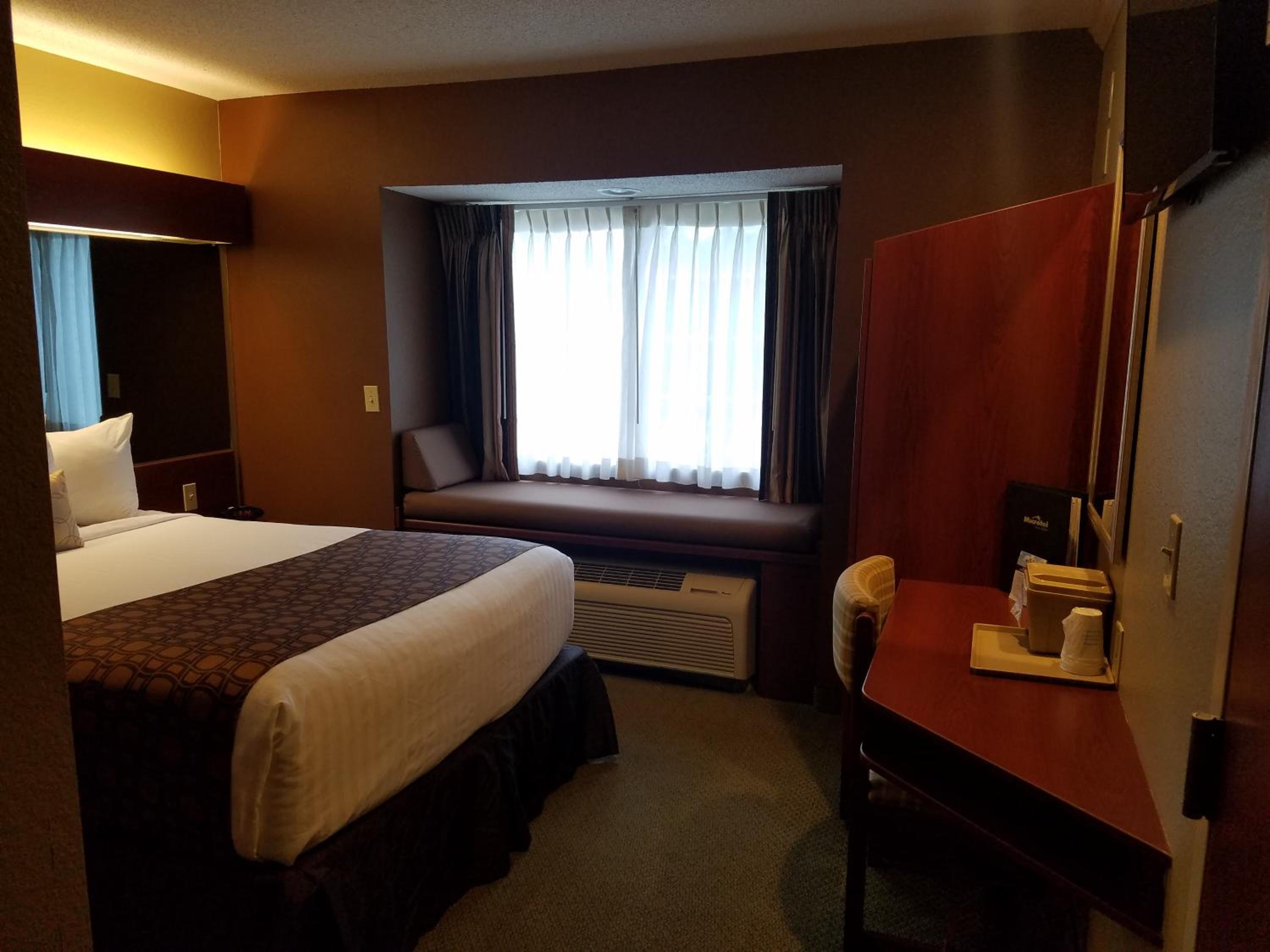 Dover Vacations - Microtel Inn Suites by Wyndham Dover New Hampshire - Property Image 4