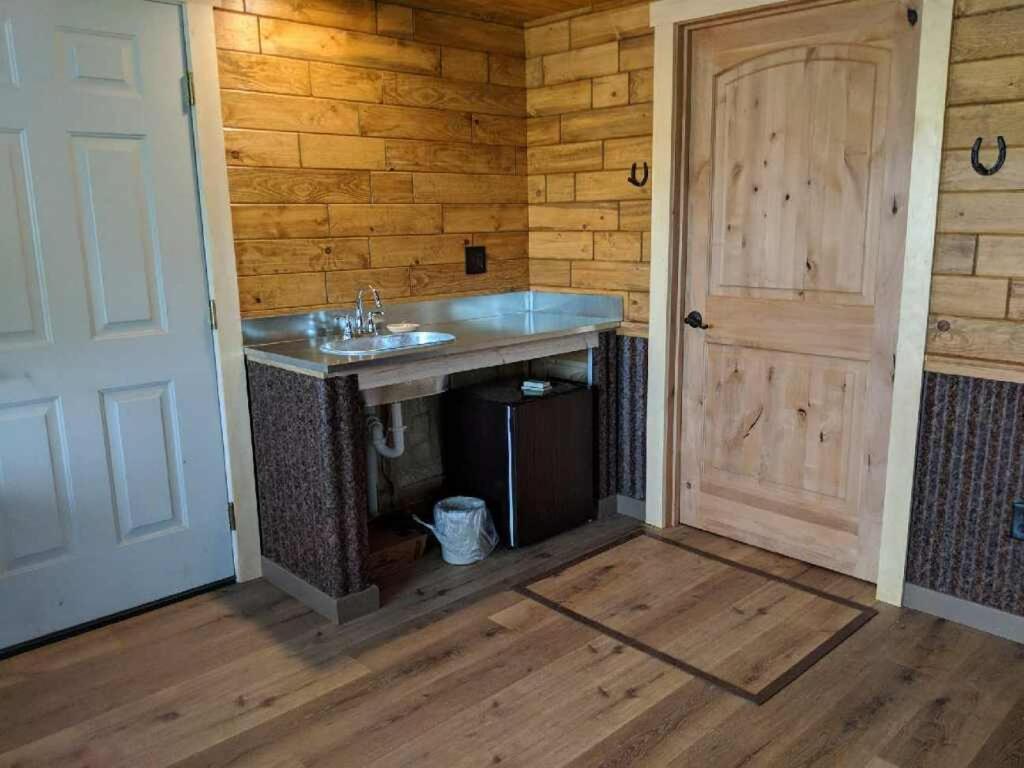 Cody Vacations - K3 Guest Ranch - Property Image 1