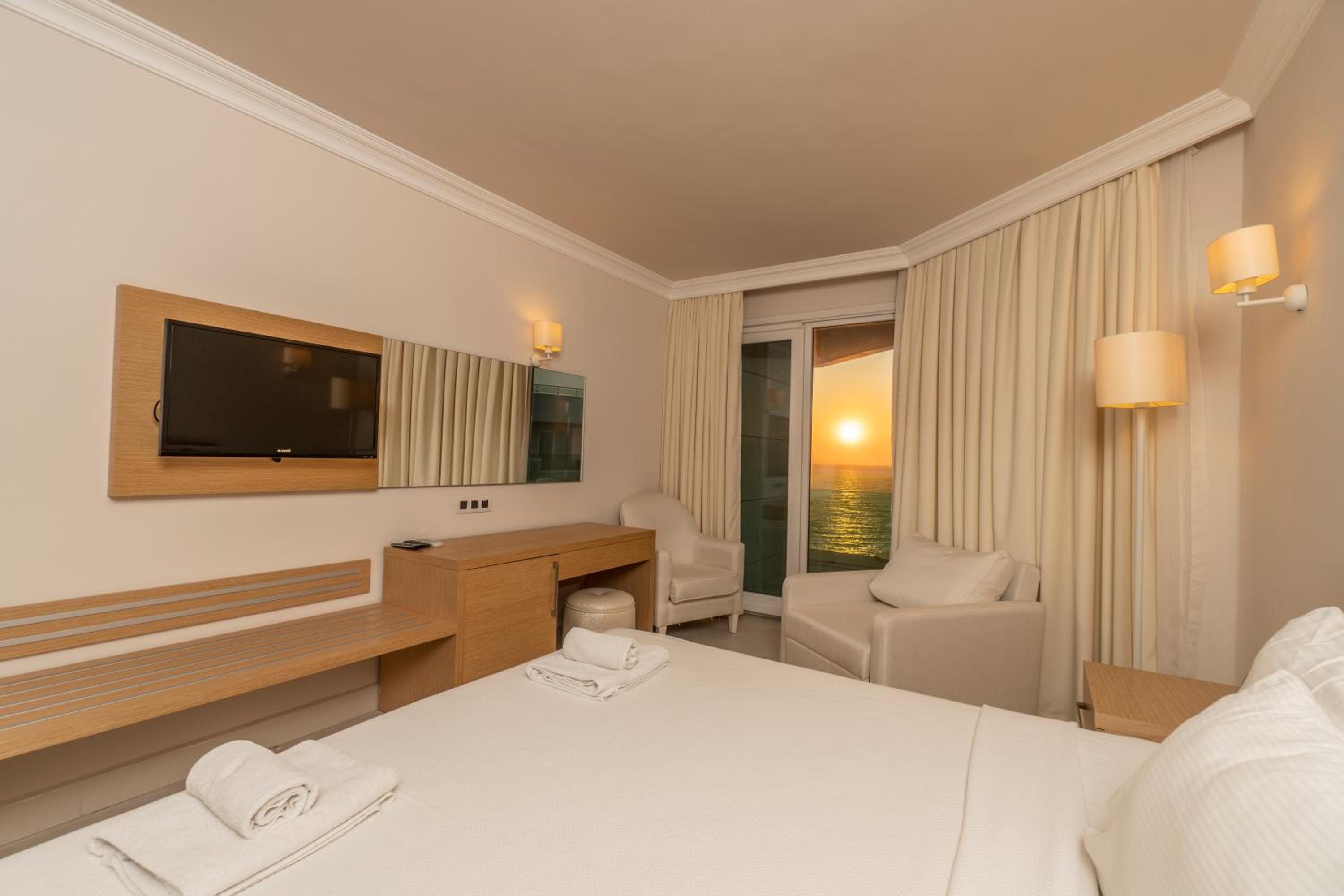 Dragut Point South Hotel-All Inclusive