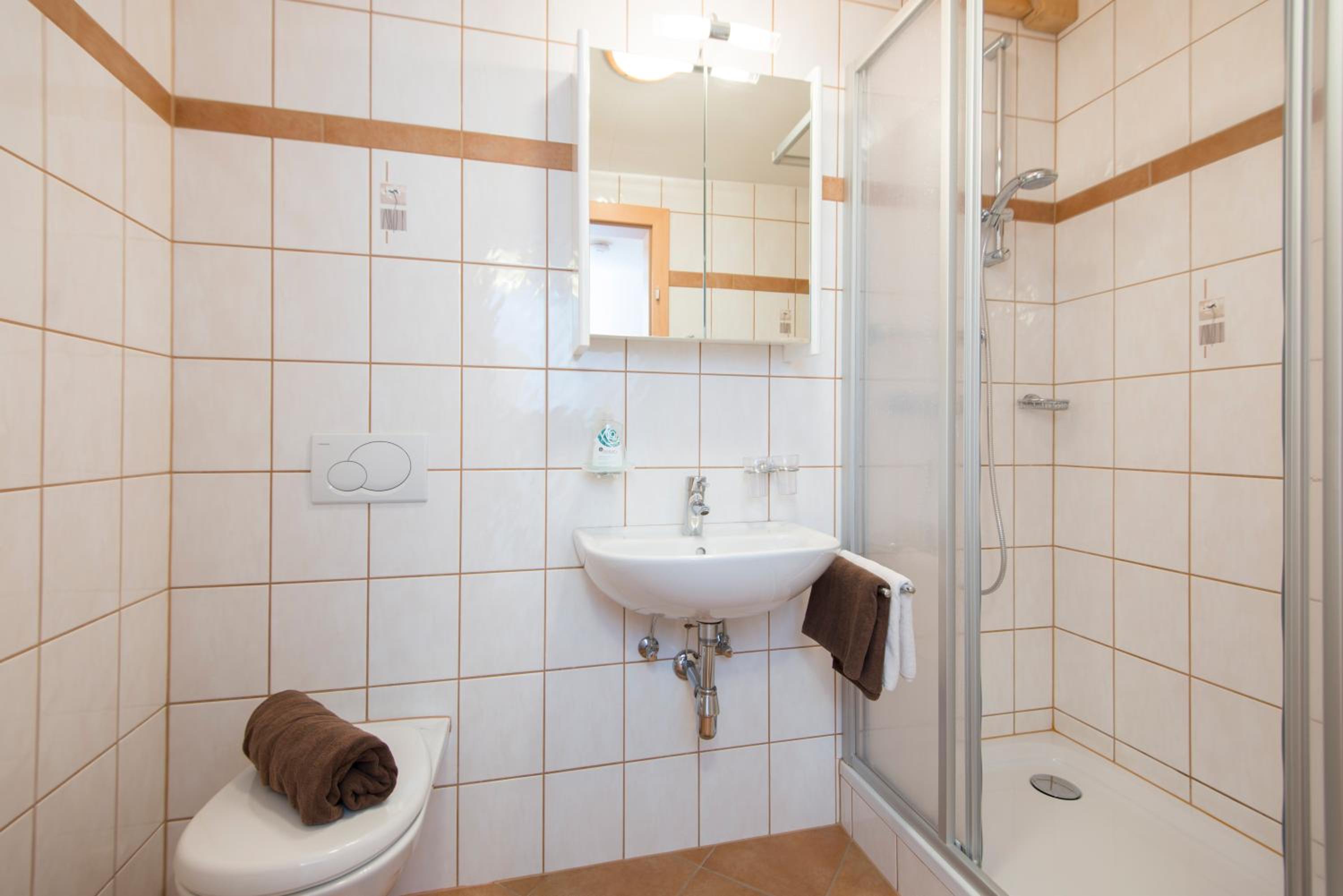 KENDLGUT Appartements am BioBauernhof inklusive unbegrenztem Eintritt in die Alpentherme