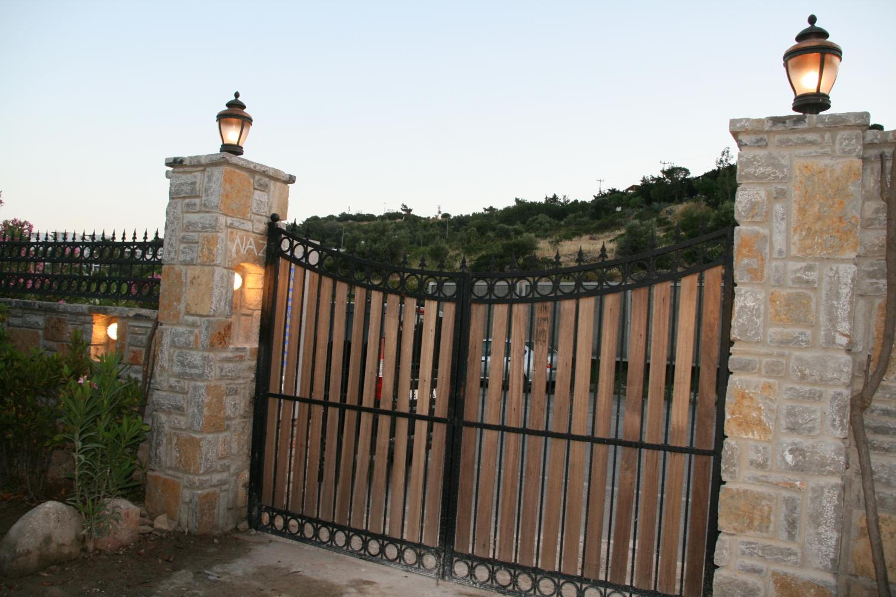 Villanaz Apart Hotel