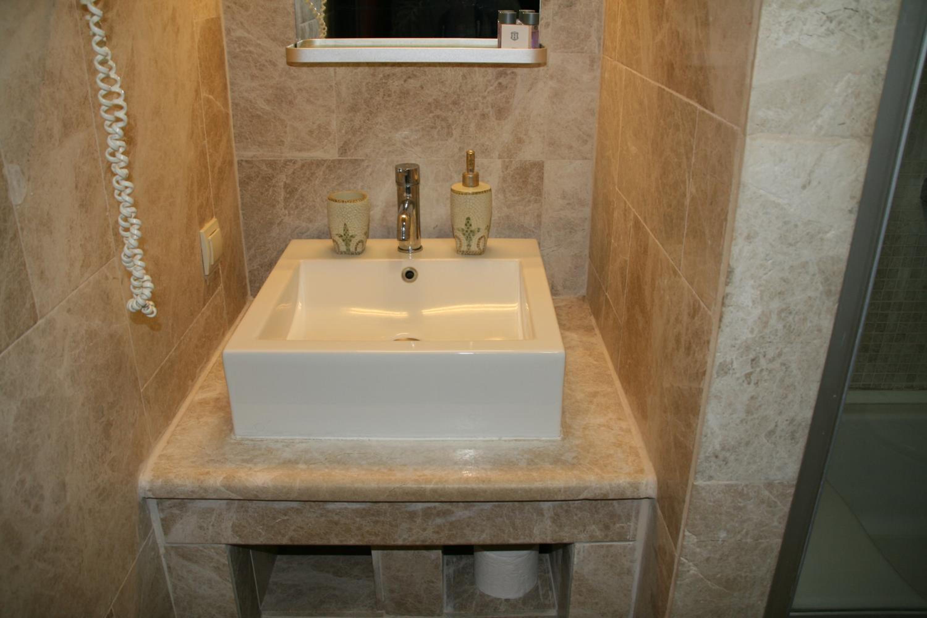Villanaz Apart Hotel