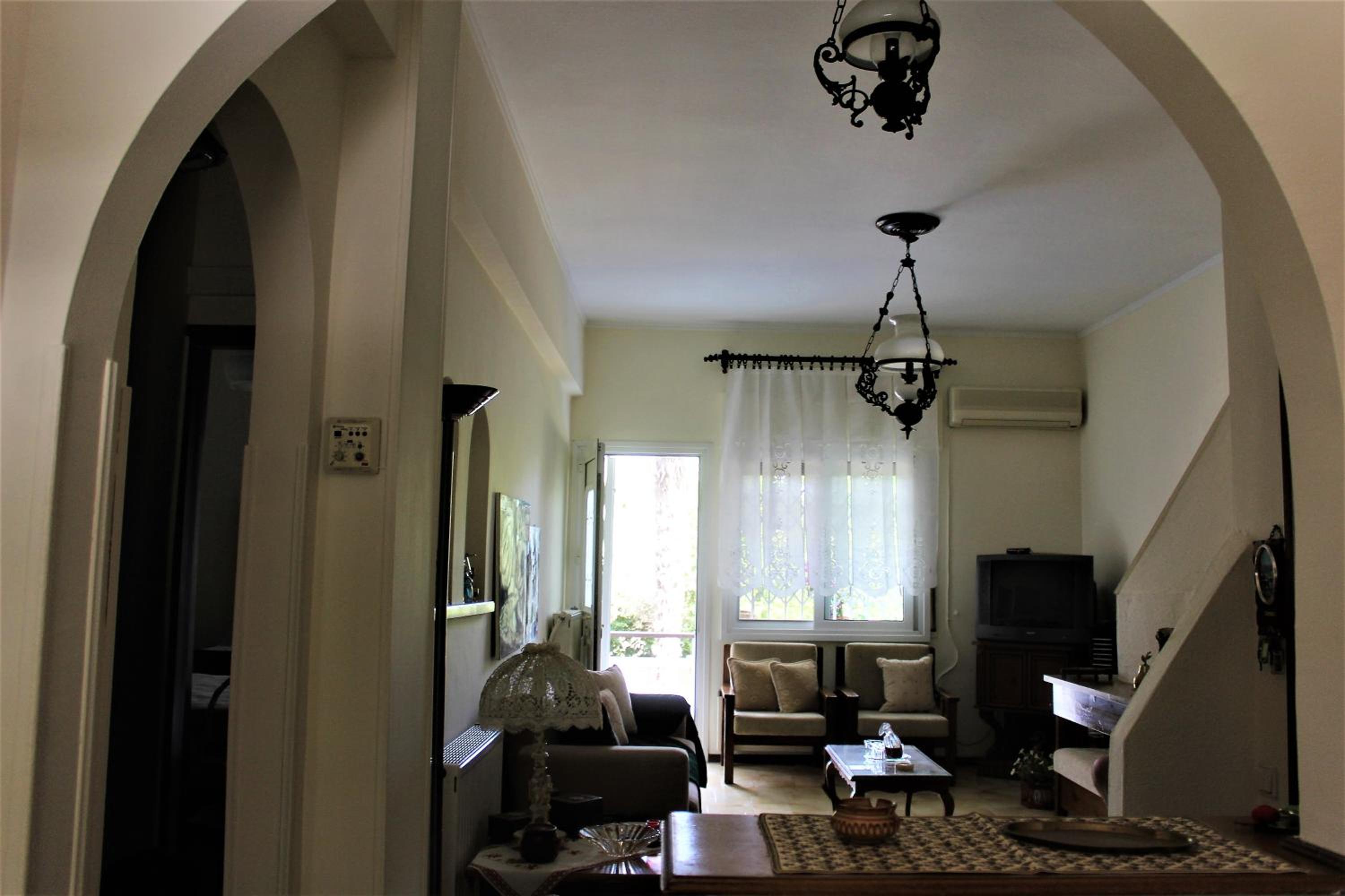 Traditional House view 2