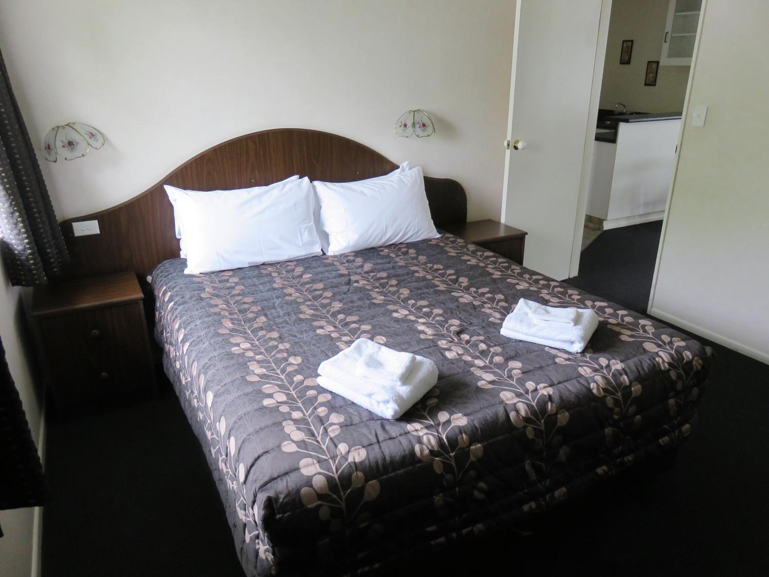 Admirals Motor Lodge