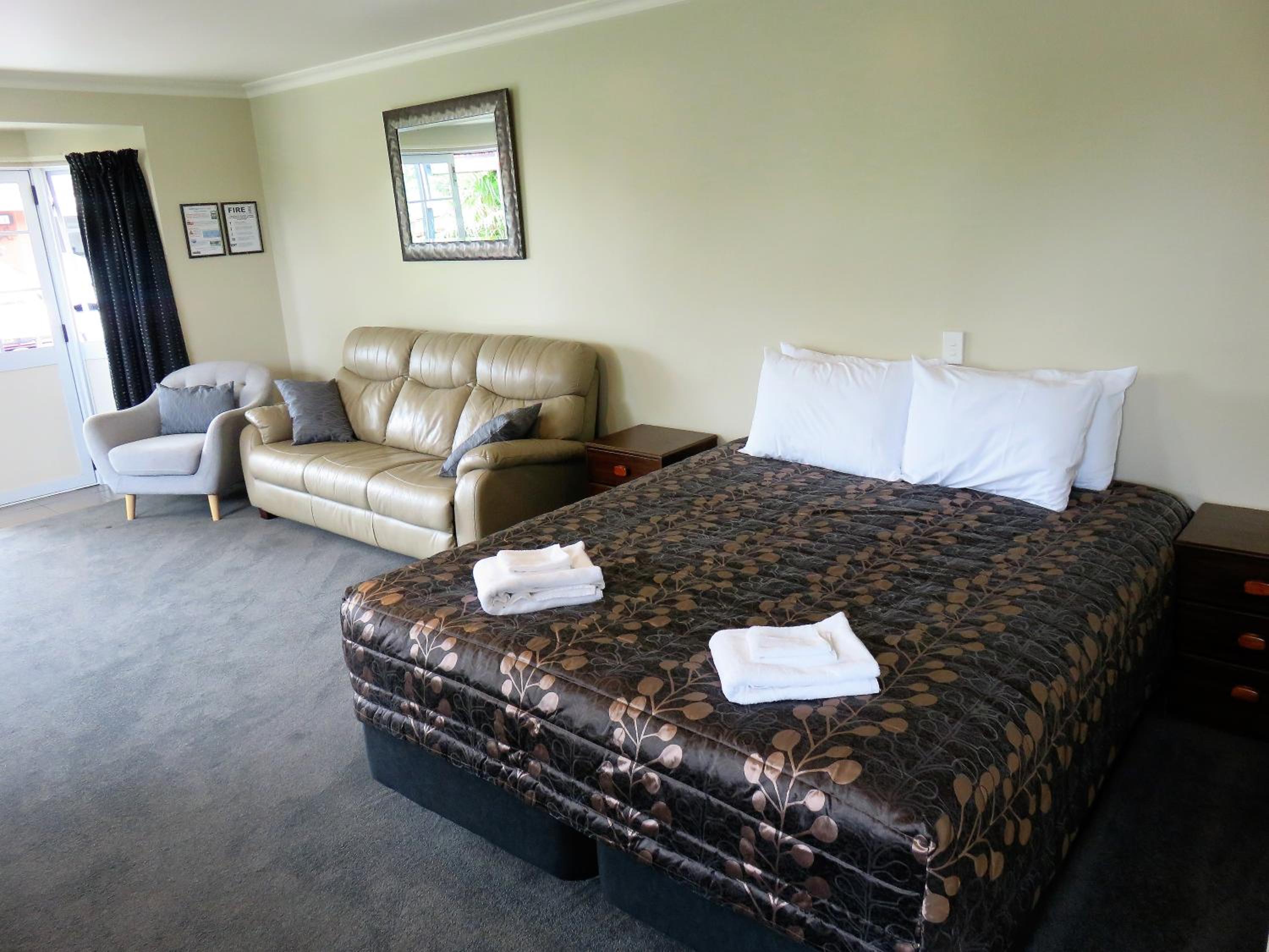 Admirals Motor Lodge