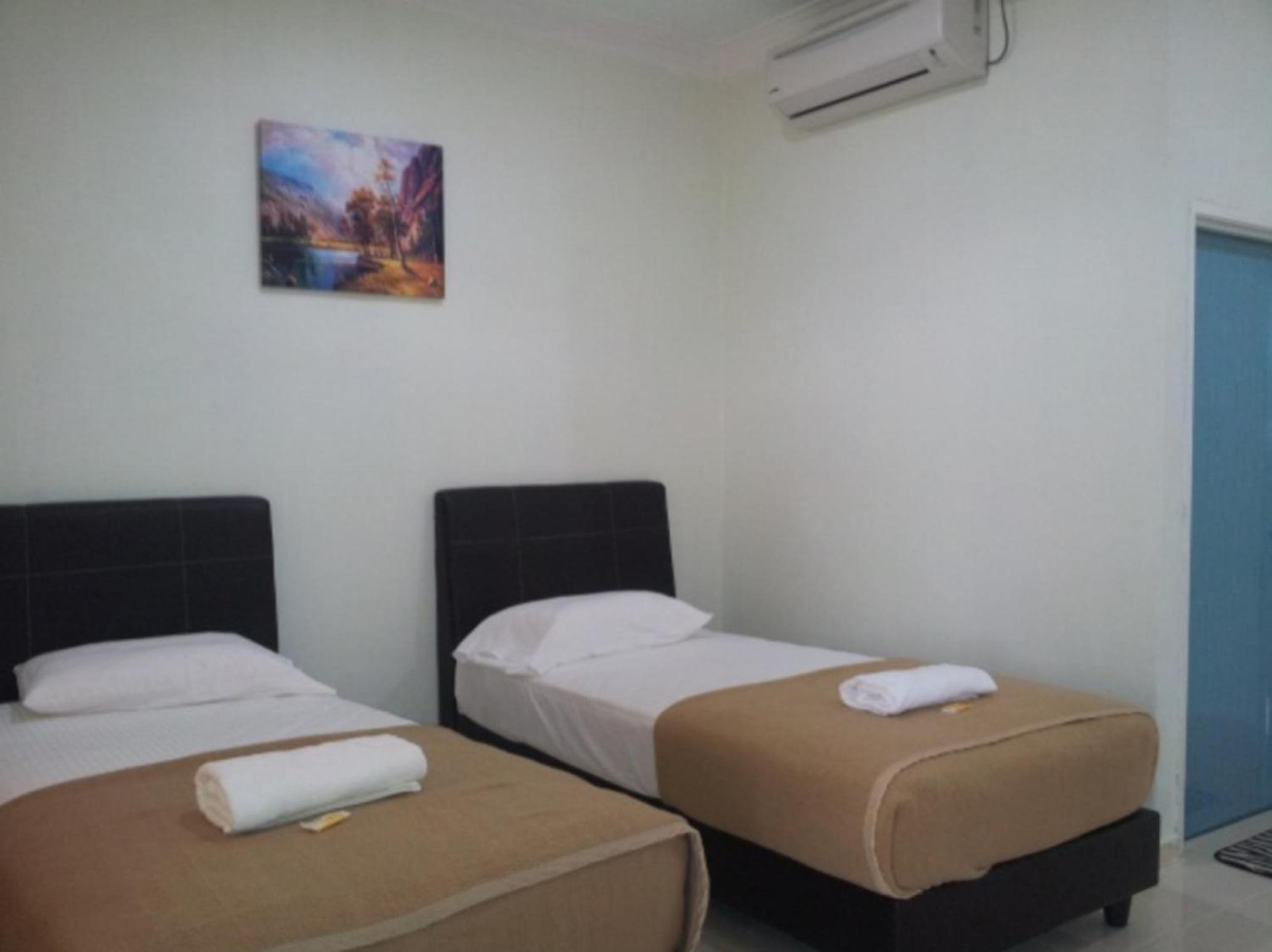 Huda Inn