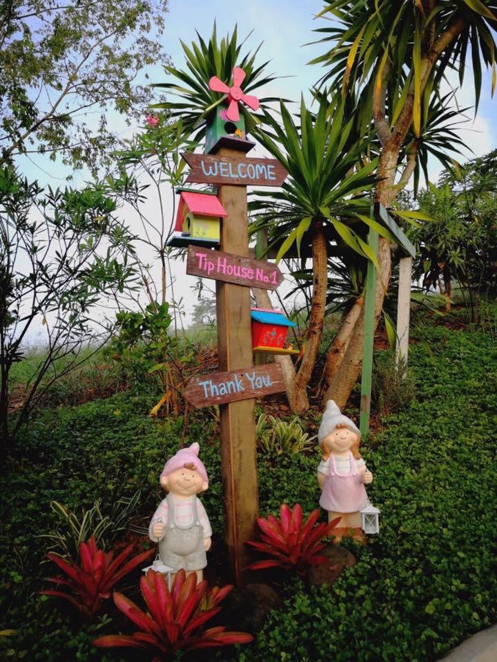 Tip House