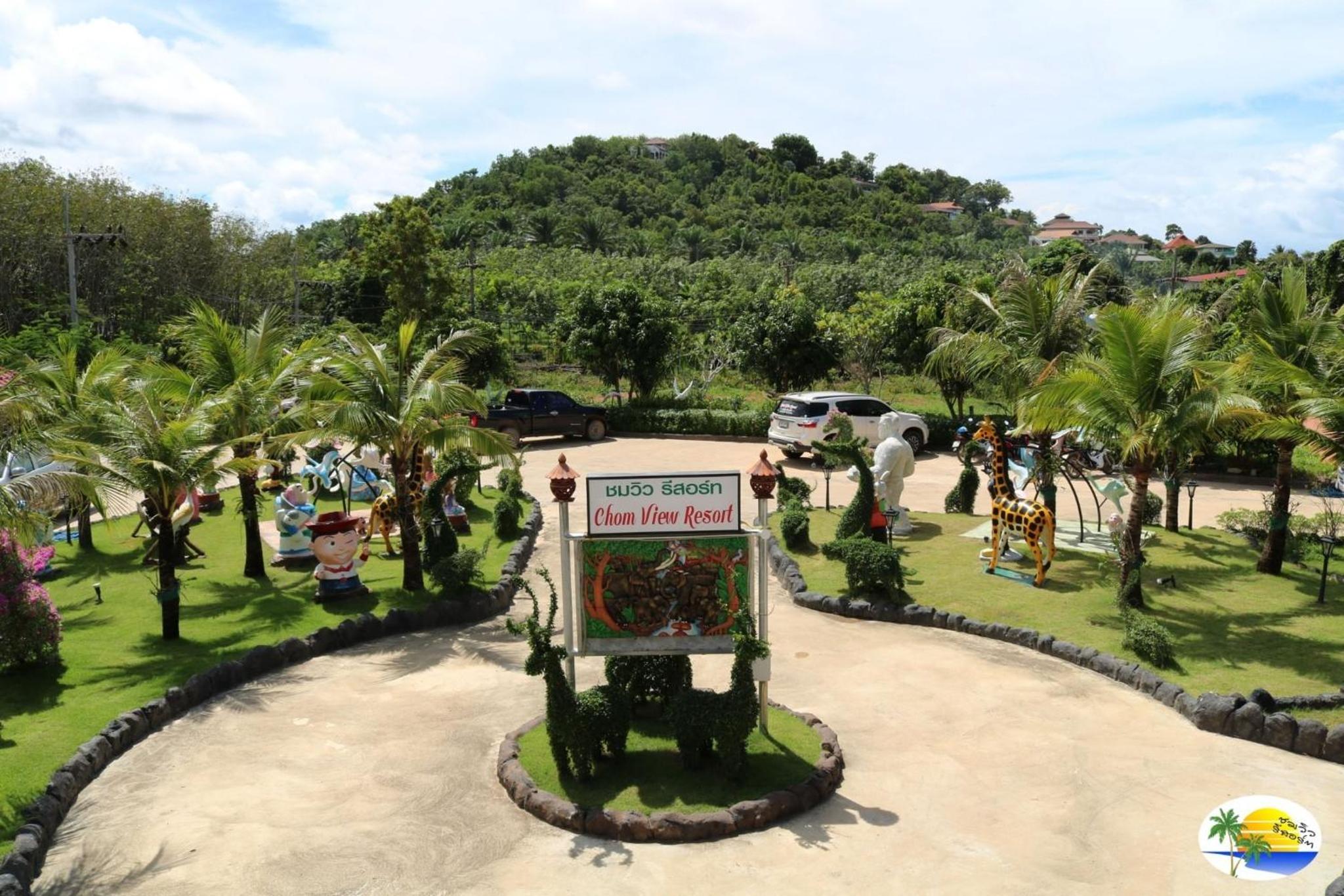 Chomview Resort