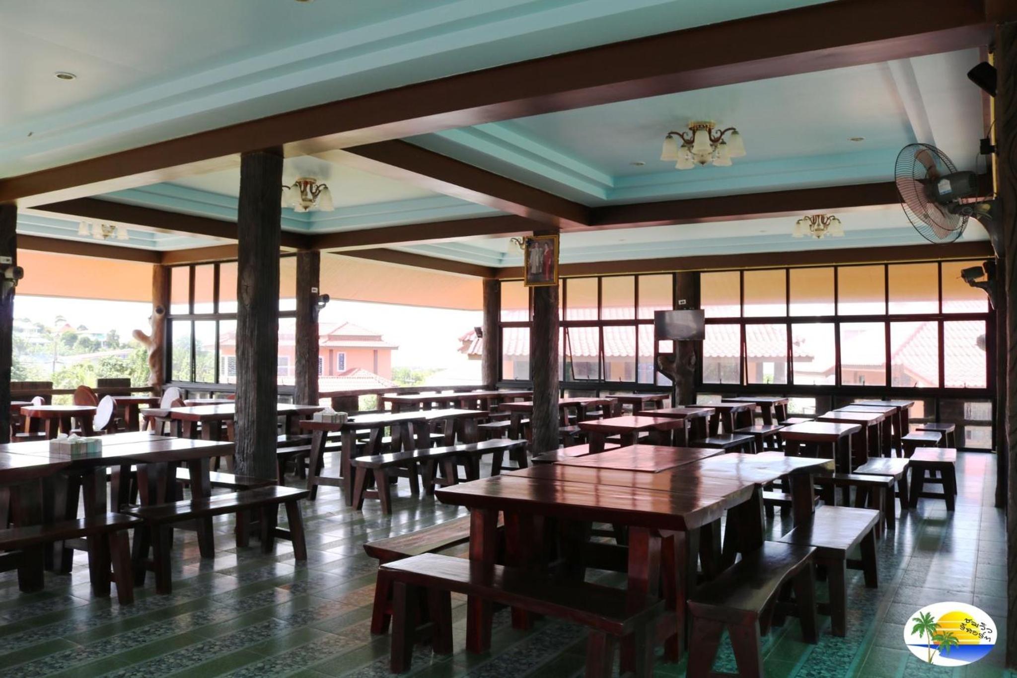 Chomview Resort