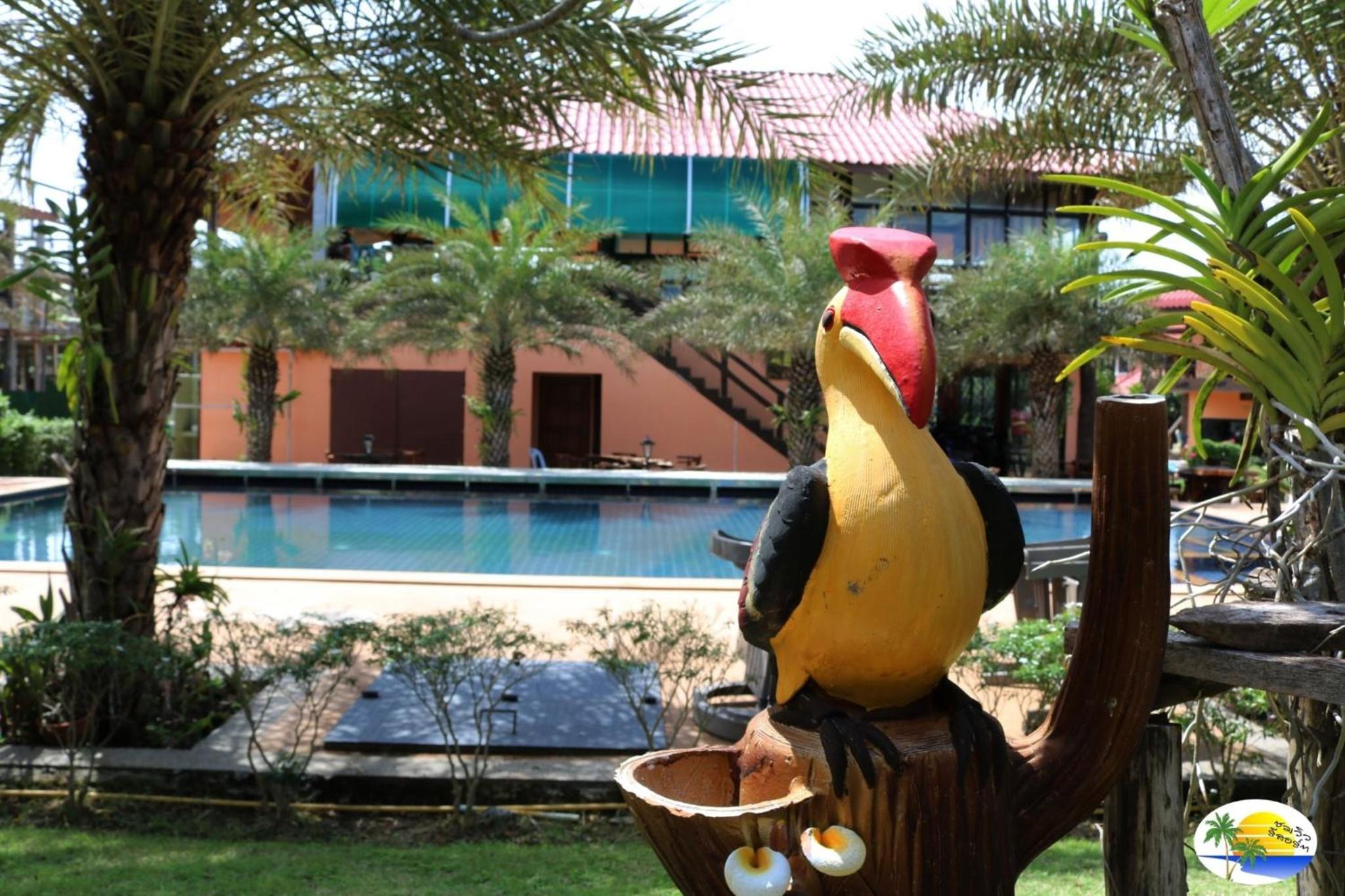 Chomview Resort