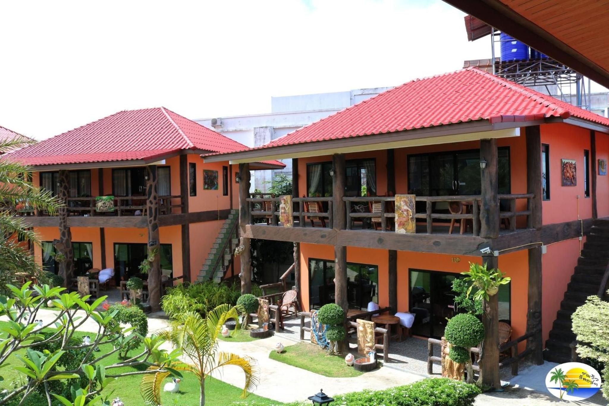 Chomview Resort