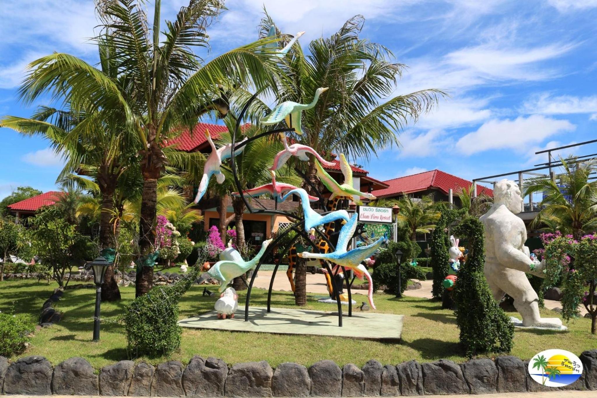 Chomview Resort