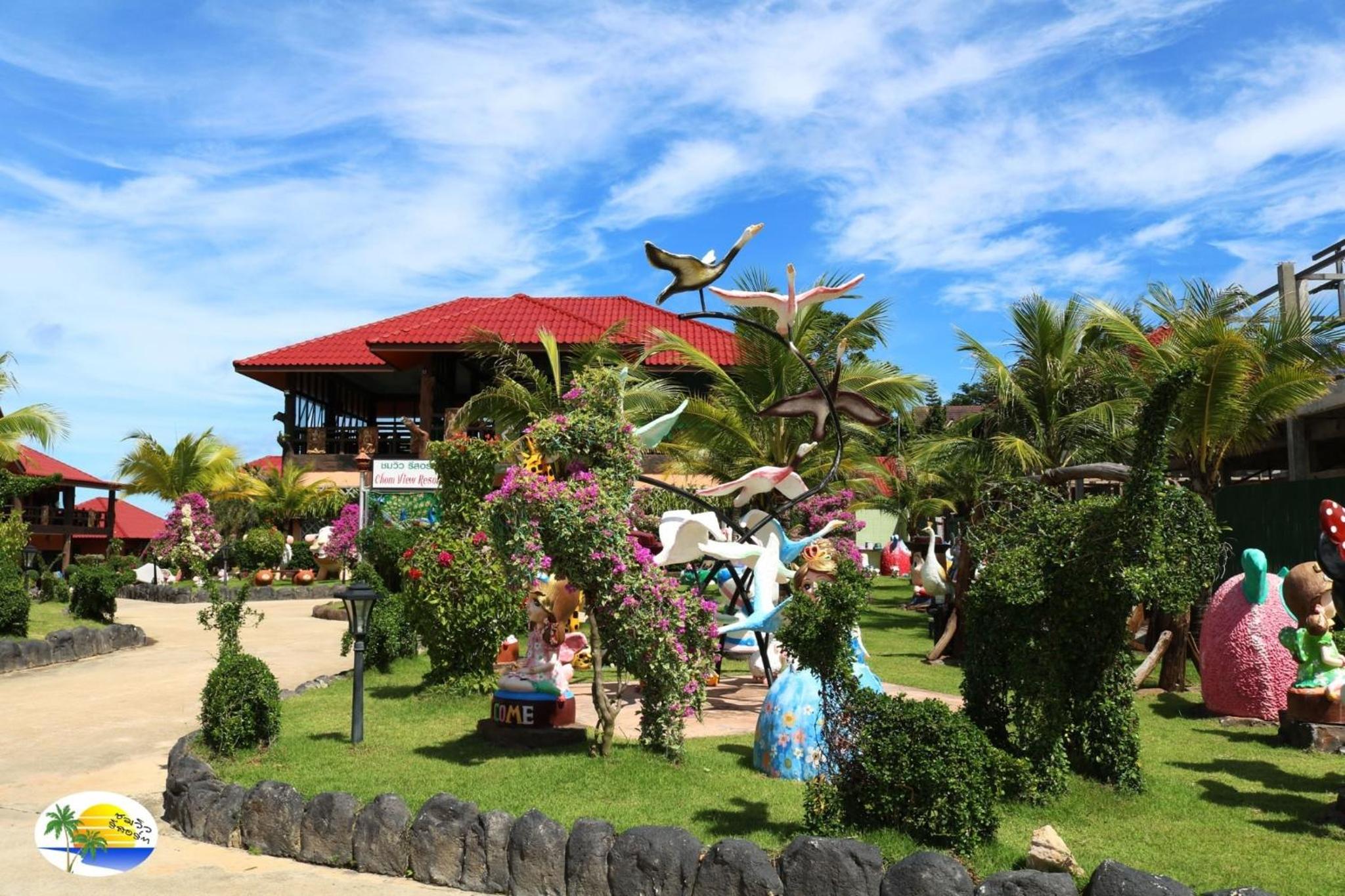 Chomview Resort