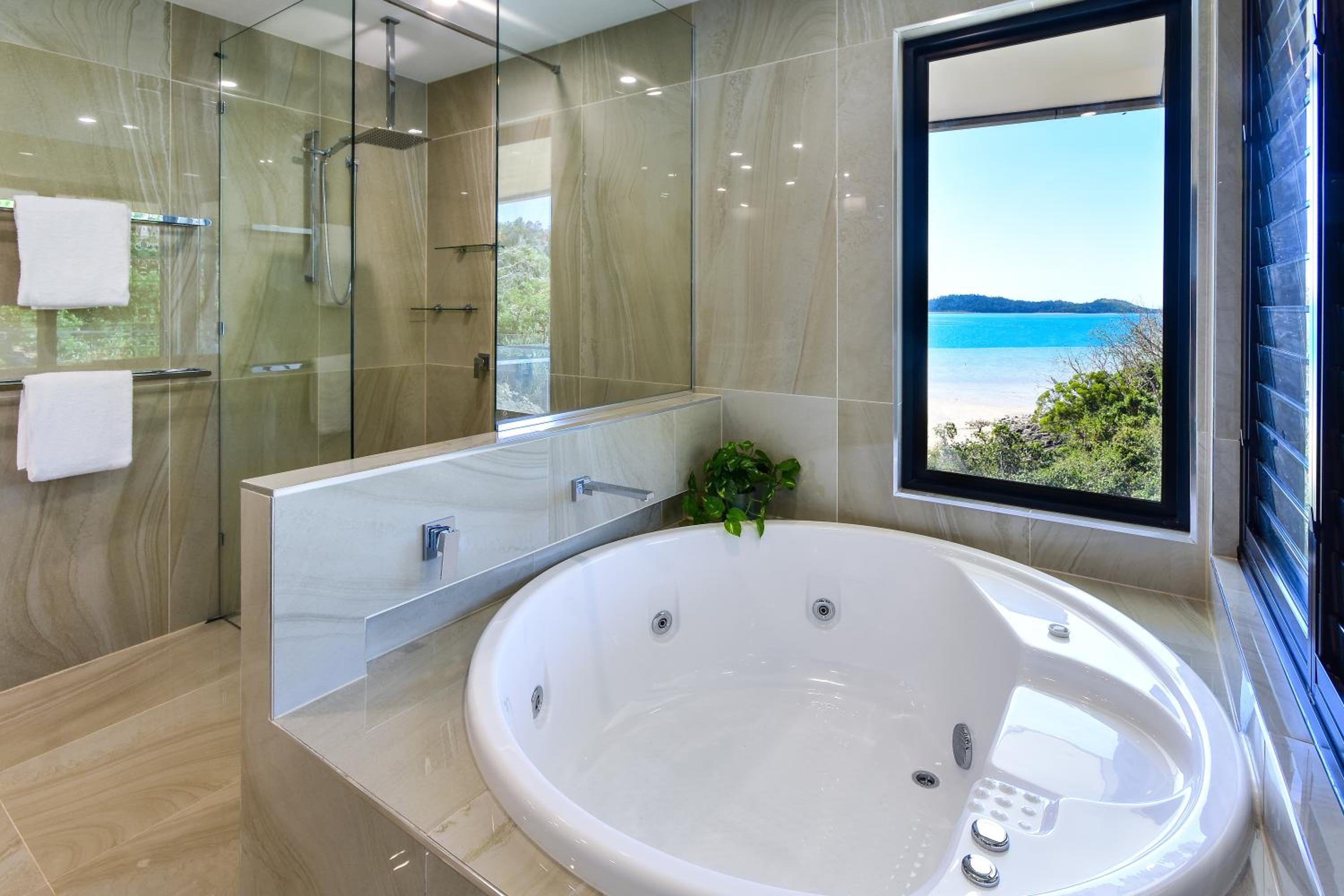 Hidden Cove on Hamilton Island by HIHA
